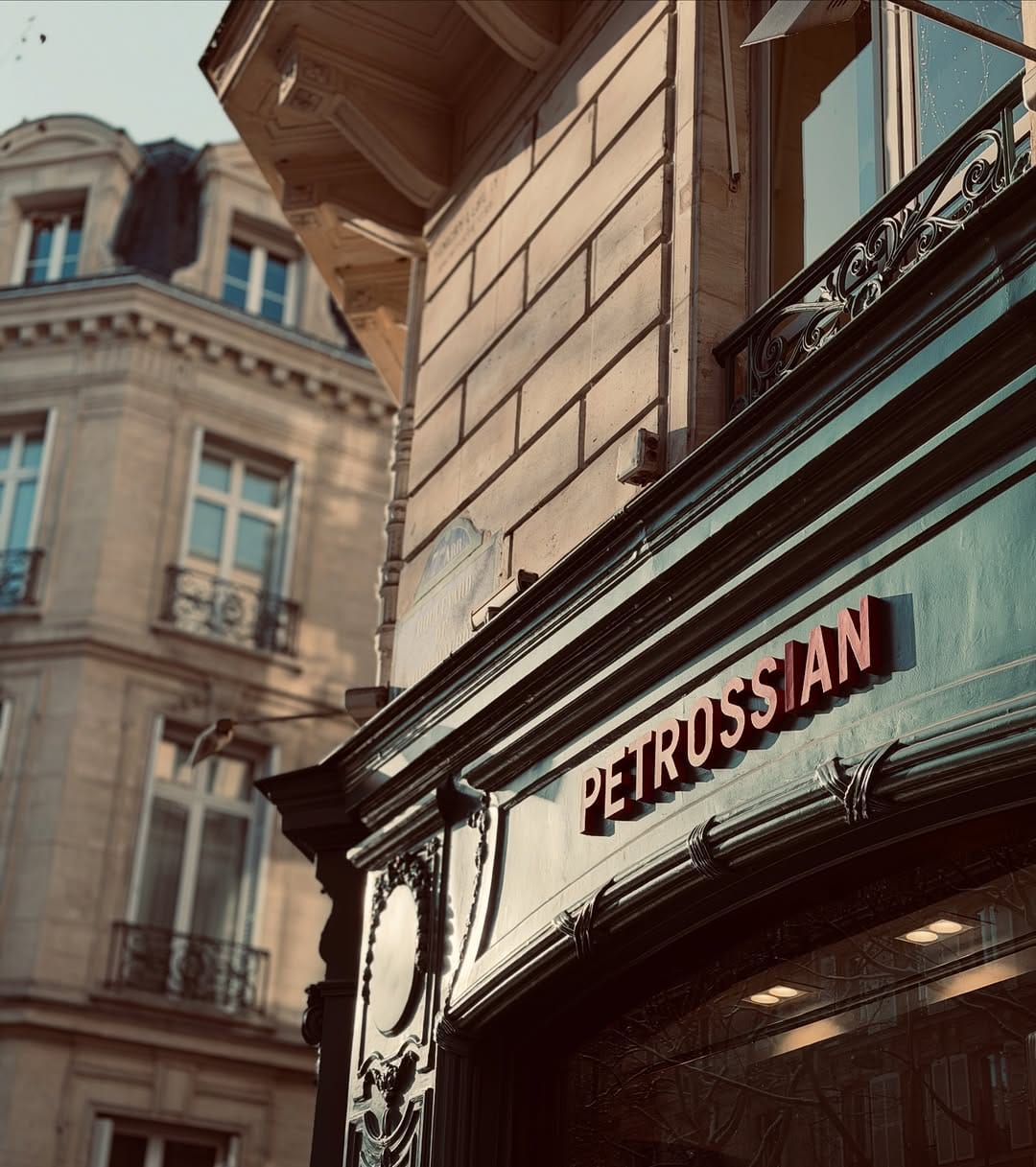 Post 4 by Emanuele Trono on Instagram (carousel)