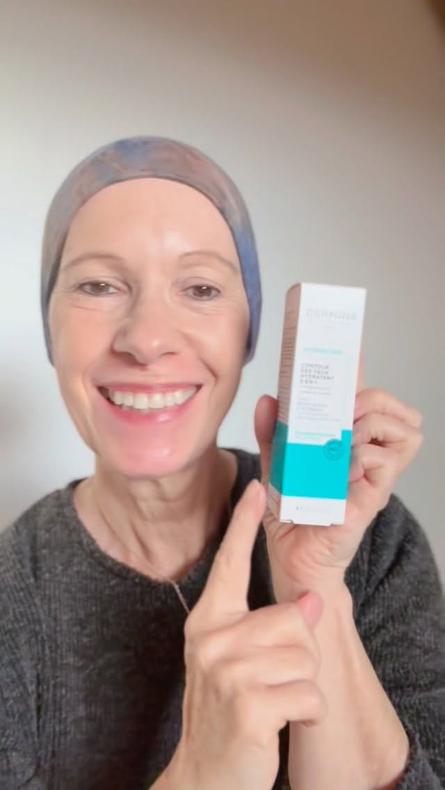 Post 6 by Dermina Paris on Instagram (video)