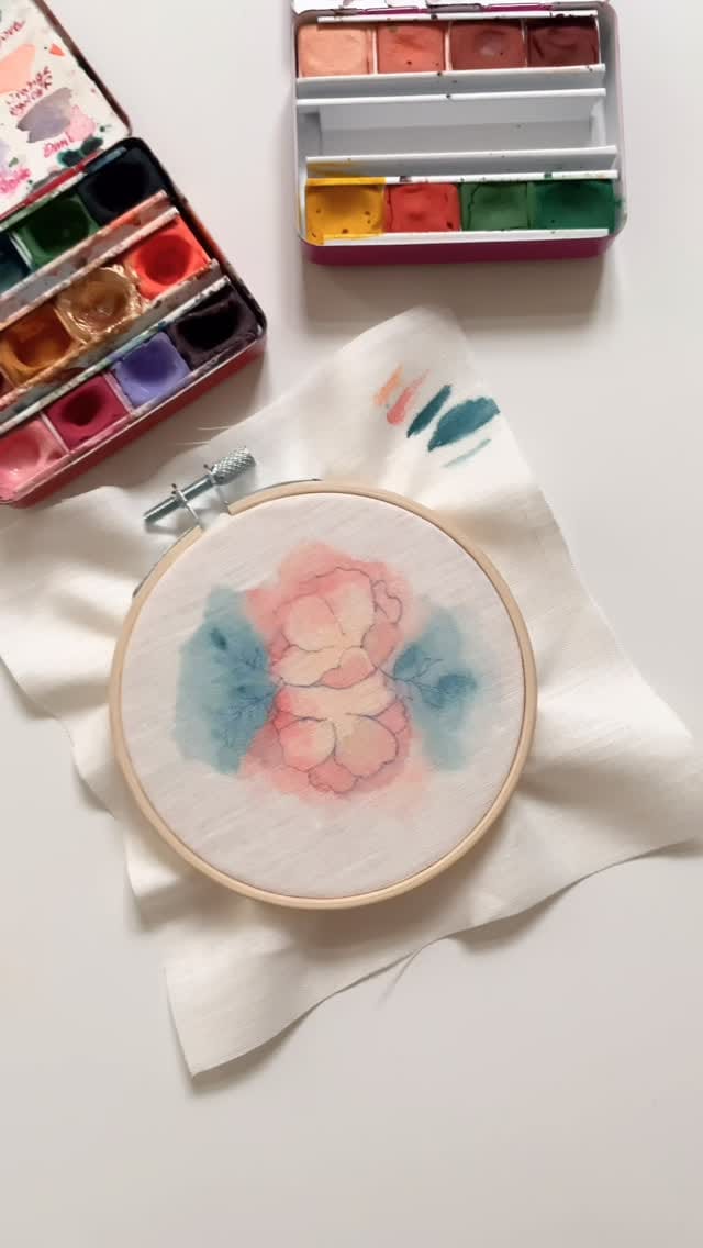 Post 5 by onceuponunefois, diy/broderie on Instagram (video)