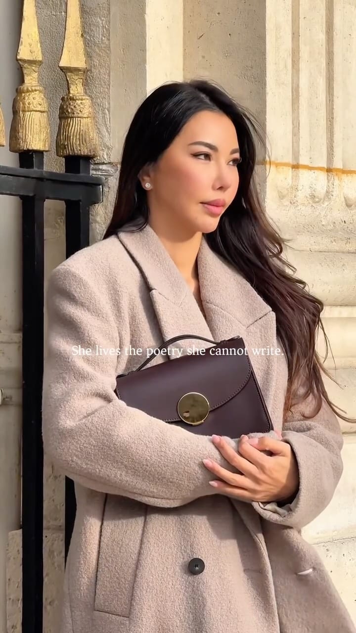 Post 5 by Leeli | 릴리 on Instagram (video)