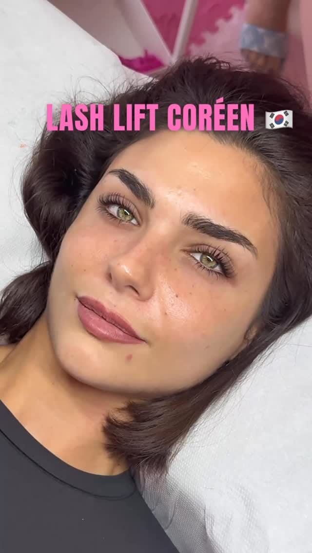 Post 1 by 𝐊𝐀𝐀𝐌𝐌𝐈𝐈🪞𝐒𝐀𝐋𝐎𝐍 𝐃𝐄 𝐁𝐄𝐀𝐔𝐓𝐄́ on Instagram (video)