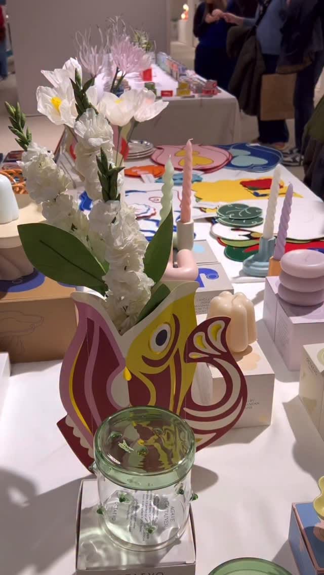 Post 2 by Bathroom Graffiti on Instagram (video)