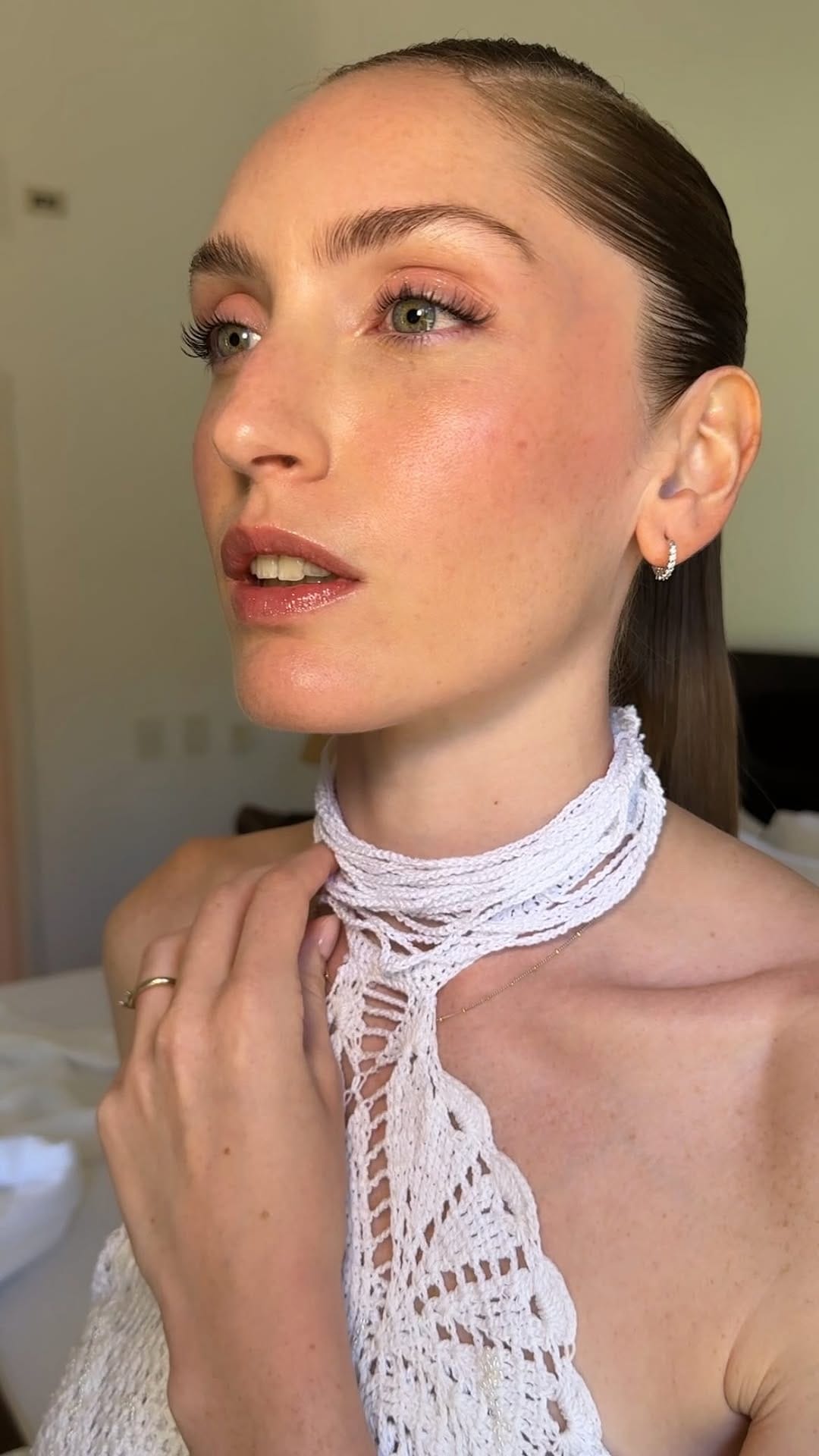 Post 2 by Gumi [Make Up & Hair Studio] on Instagram (video)