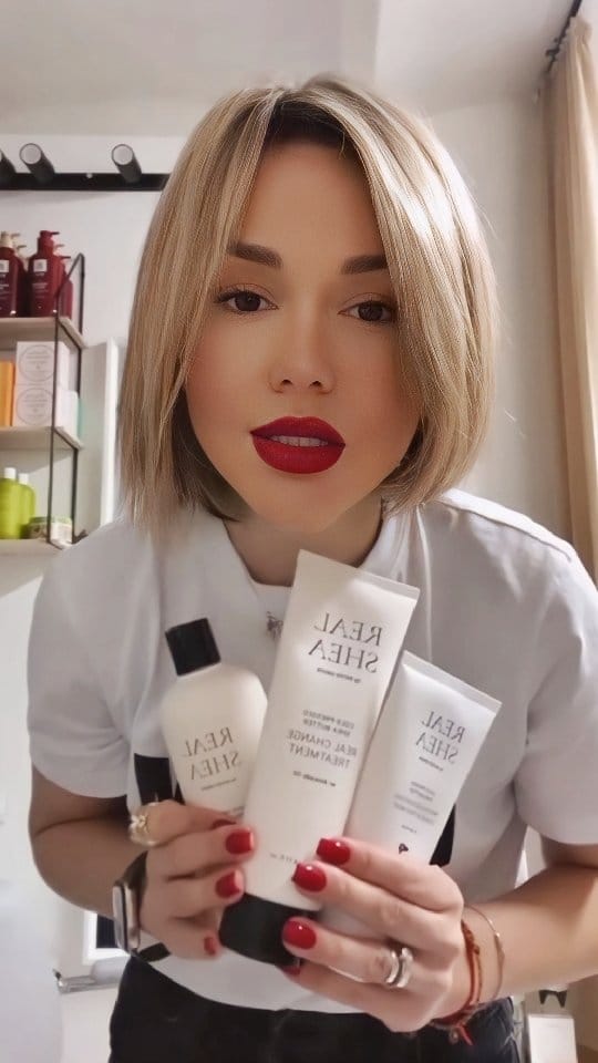 Post 10 by SKINCARE SHOP EUROPE on Instagram (video)