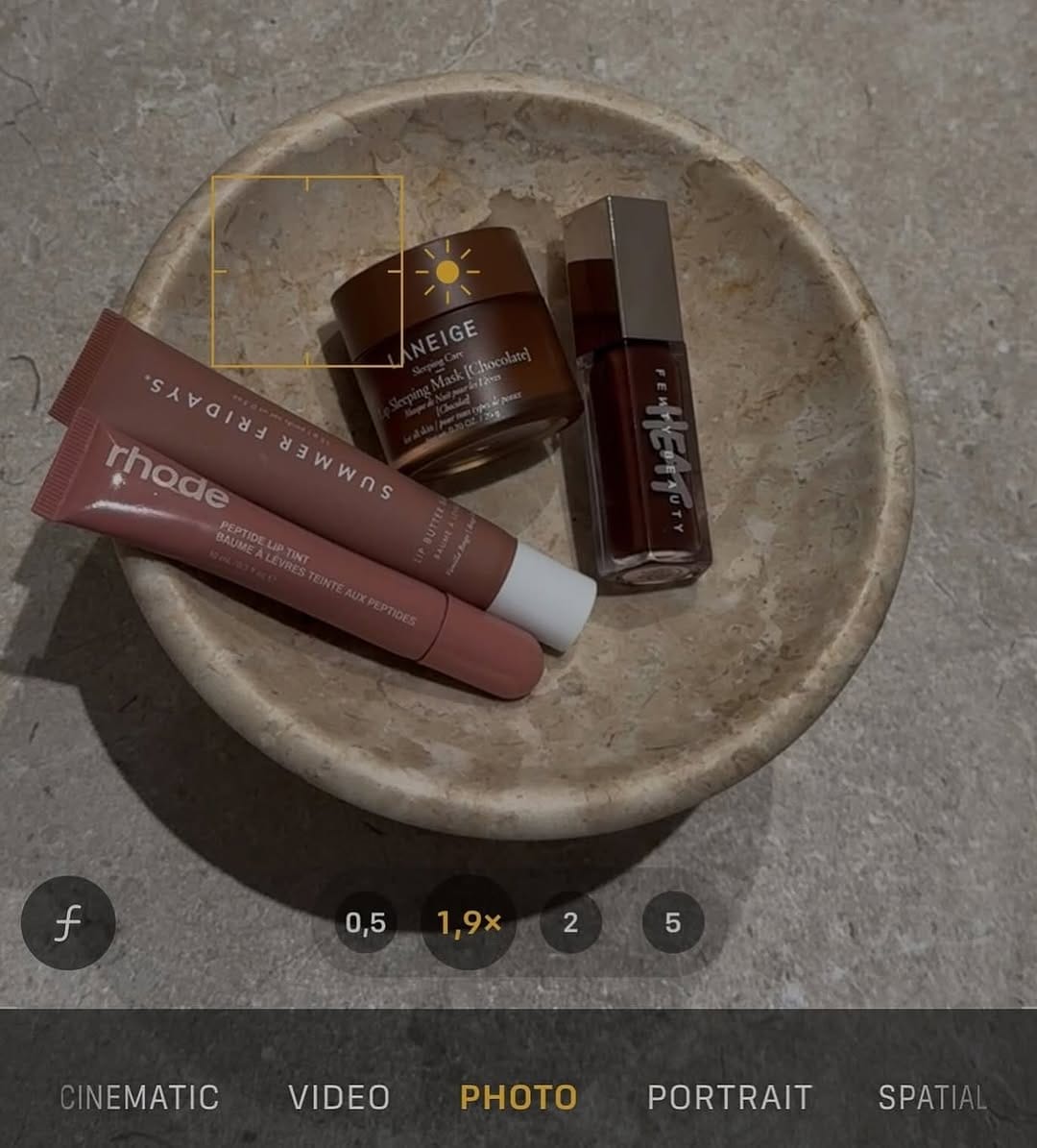 Post 8 by DAYANA MO on Instagram (image)