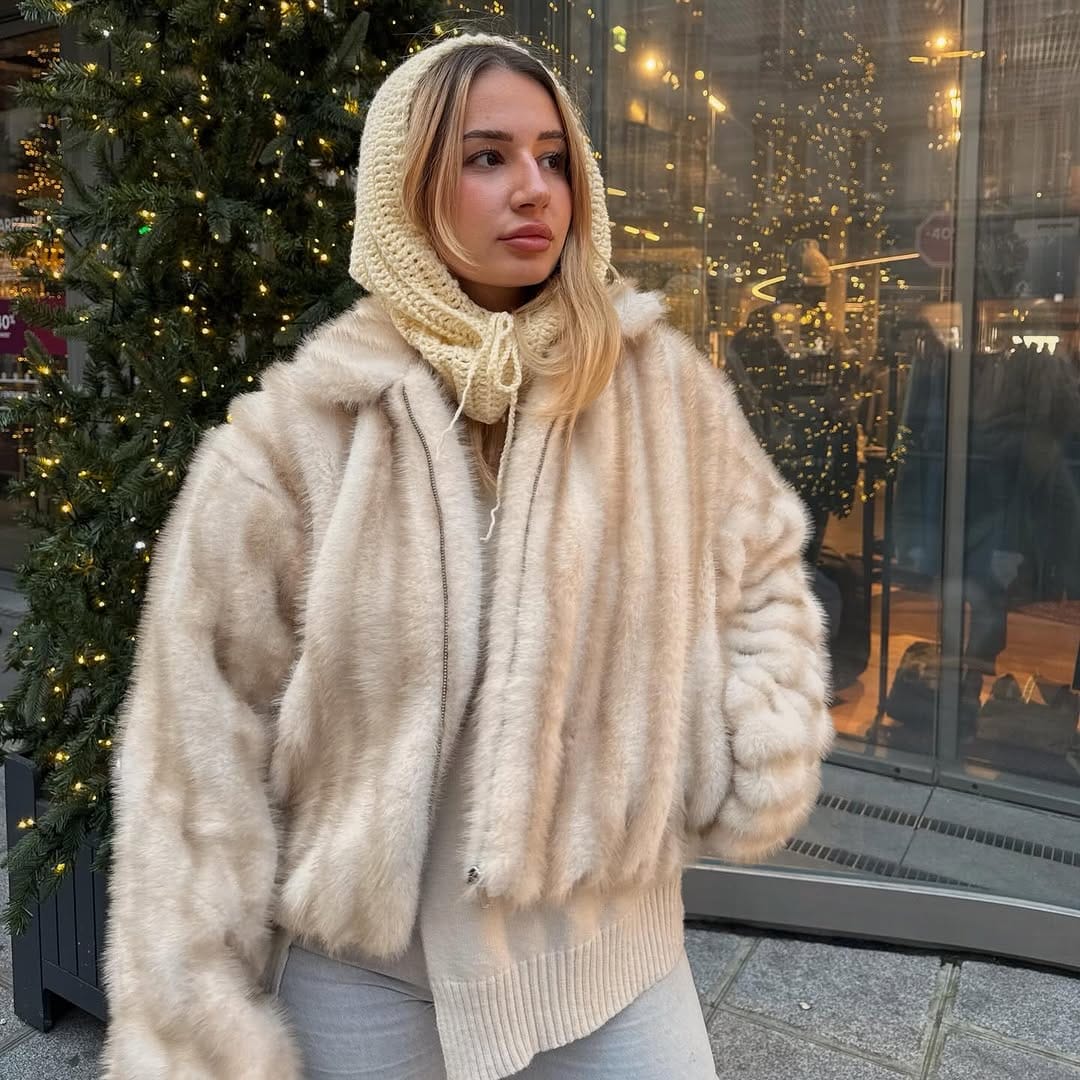 Post 10 by LINDSAY on Instagram (carousel)