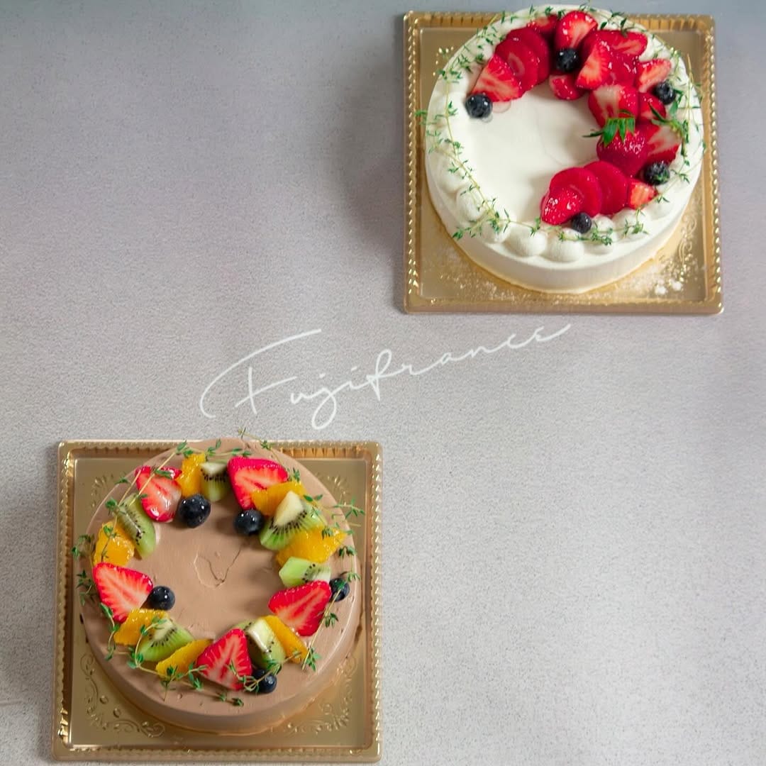 Post 10 by fujifrance フジフランス on Instagram (image)
