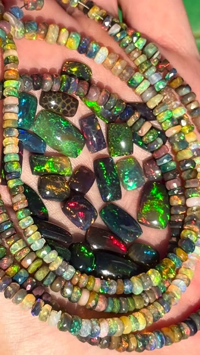 Post 3 by Room Service Jewelry on Instagram (video)