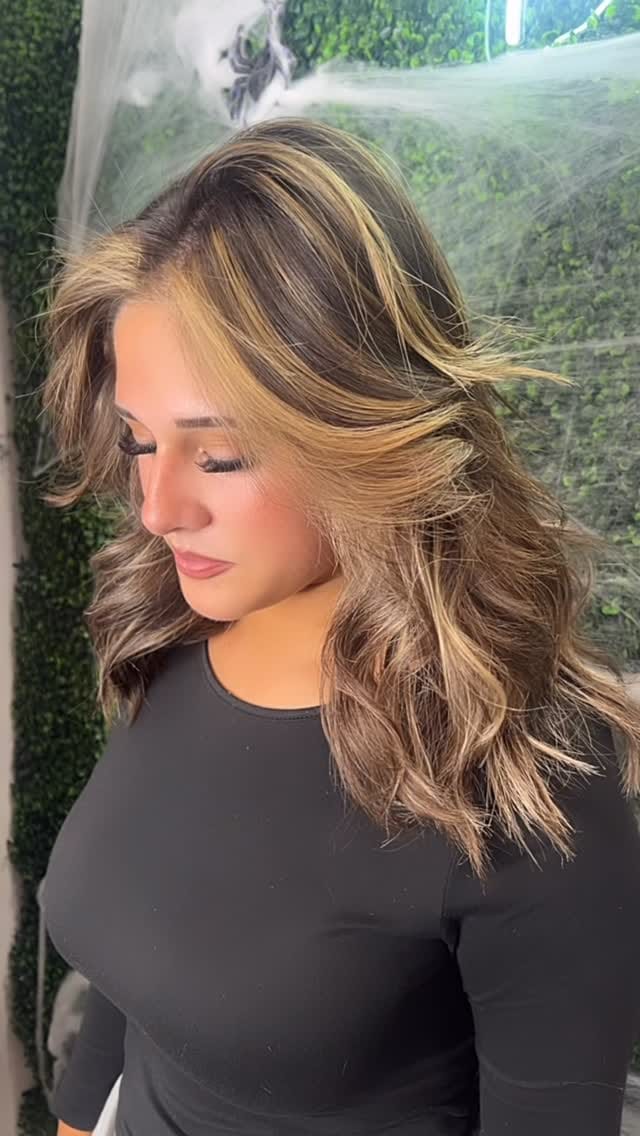 Post 8 by Leandra veras on Instagram (video)
