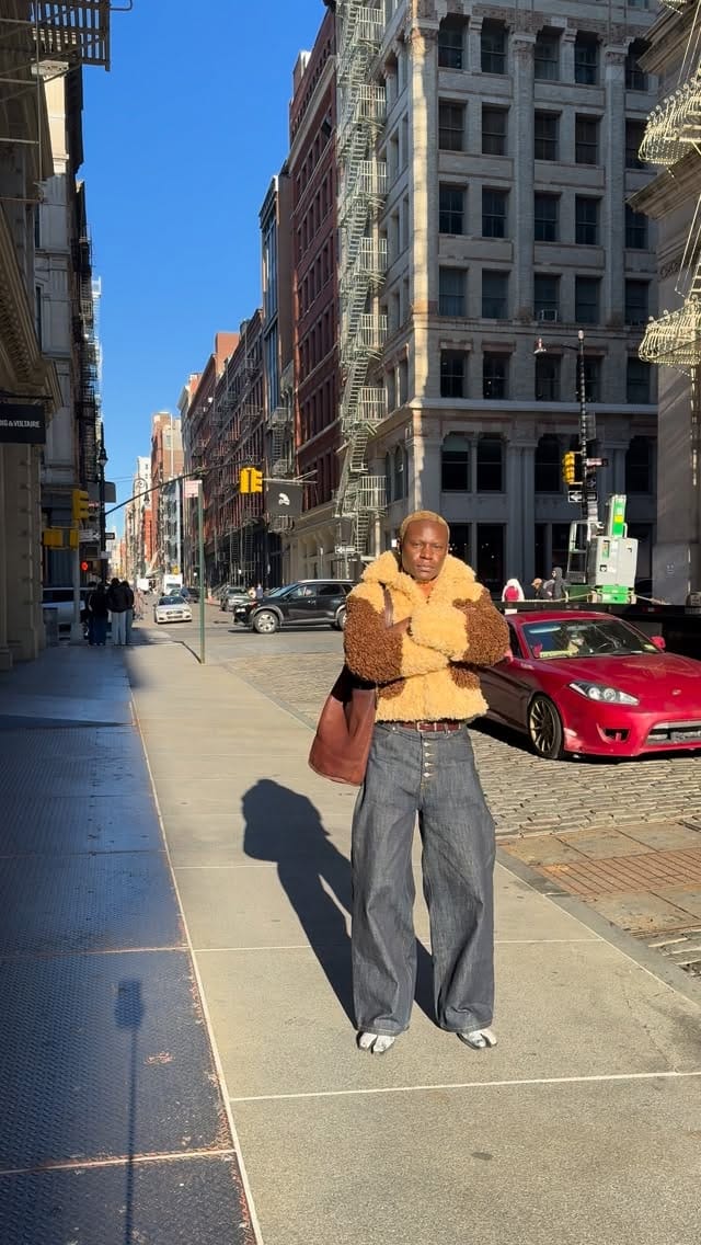 Post 1 by Kyrie Thompson on Instagram (video)