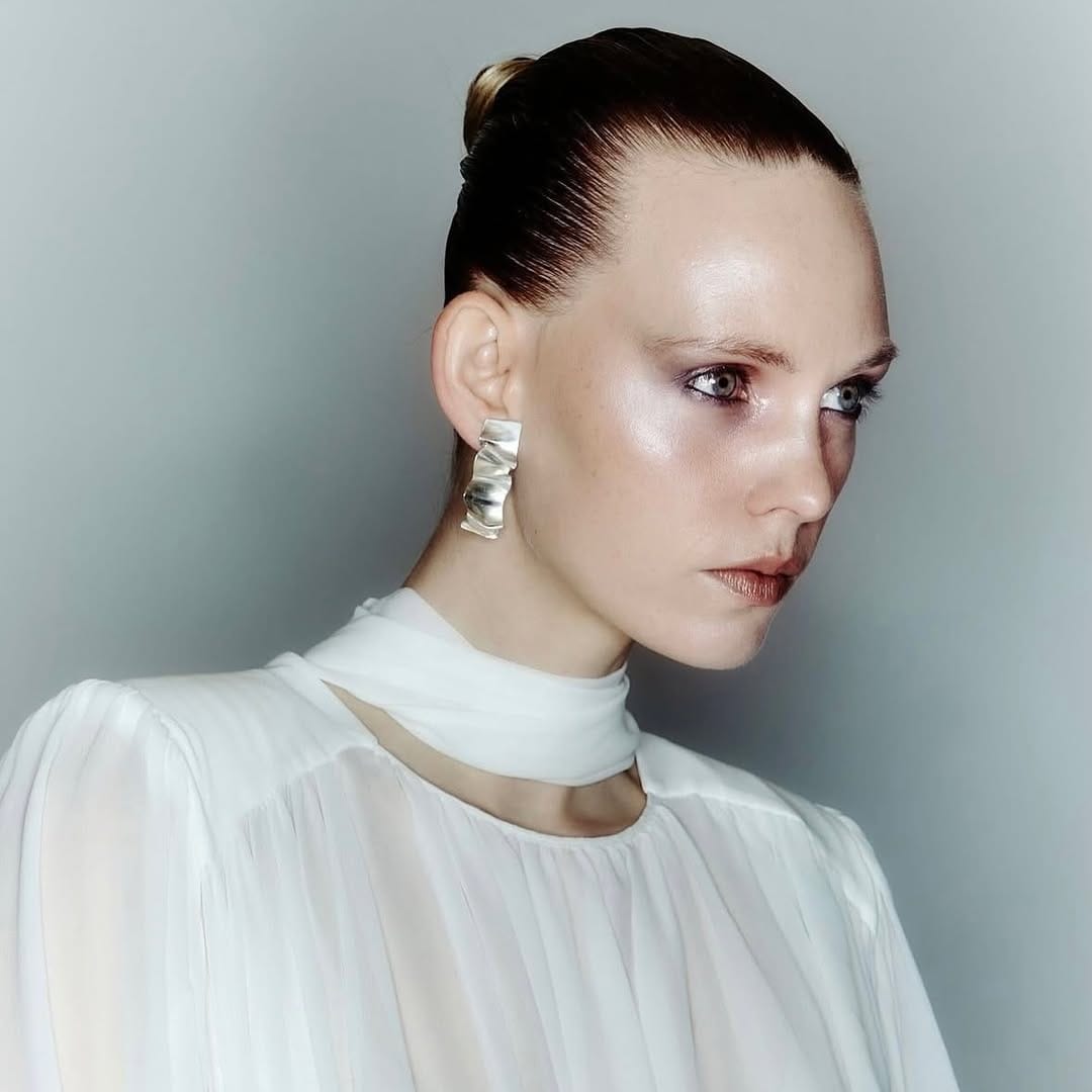 Post 4 by Charlotte Nolting on Instagram (image)