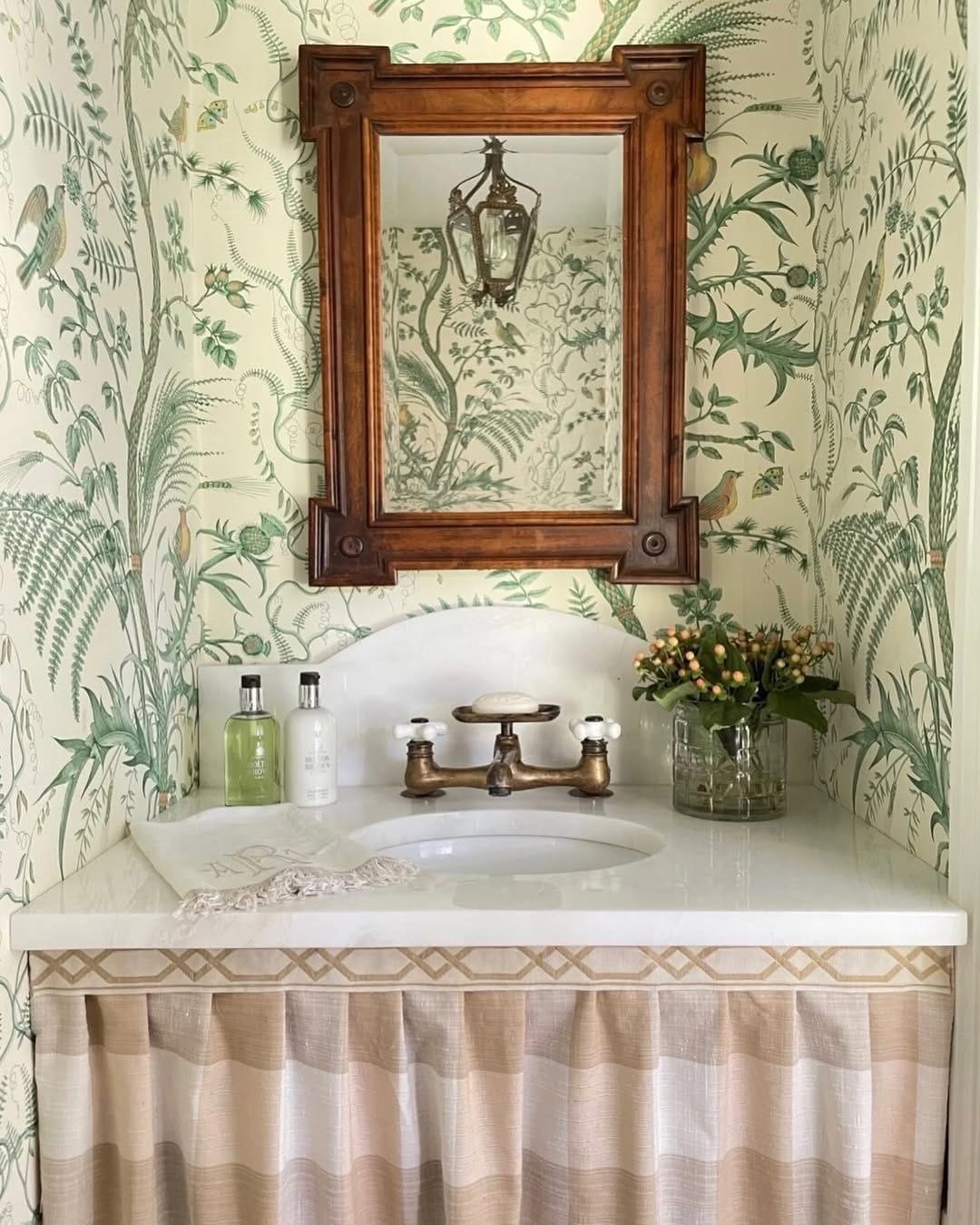 Post 3 by Brunschwig & Fils on Instagram (image)