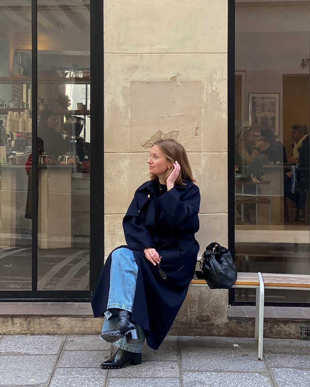 Post 10 by Héloïse on Instagram (carousel)