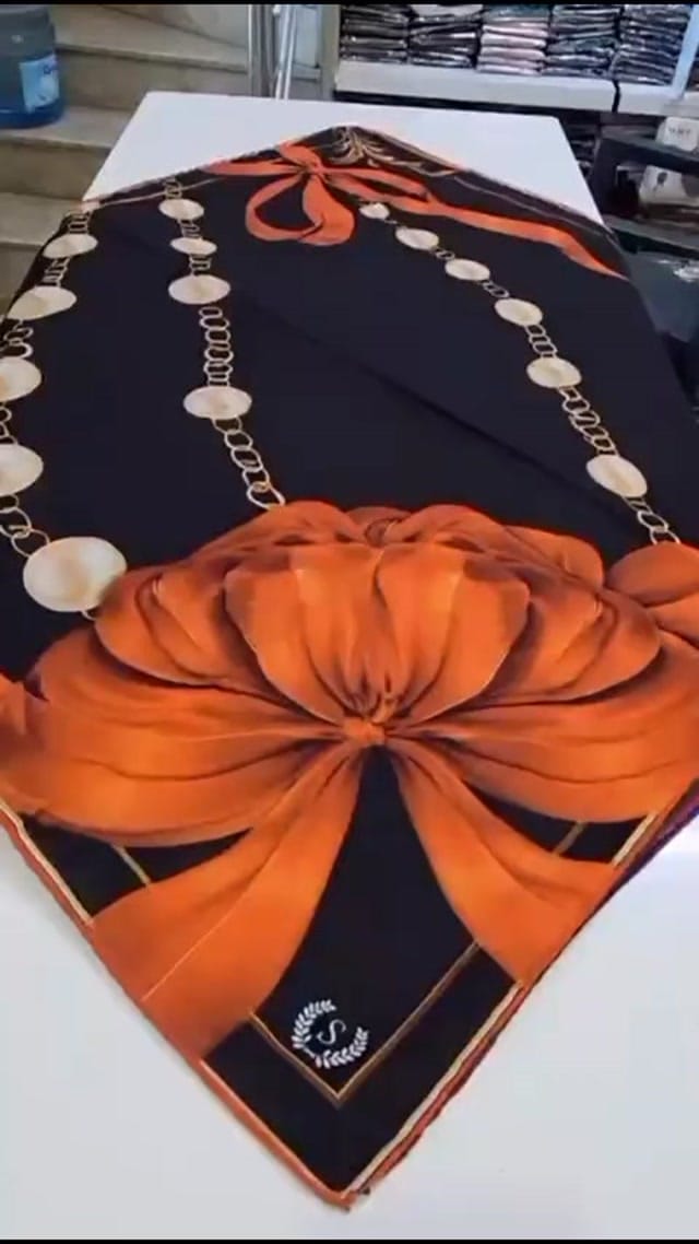 Post 4 by Zerafetim tuggraesarp on Instagram (video)