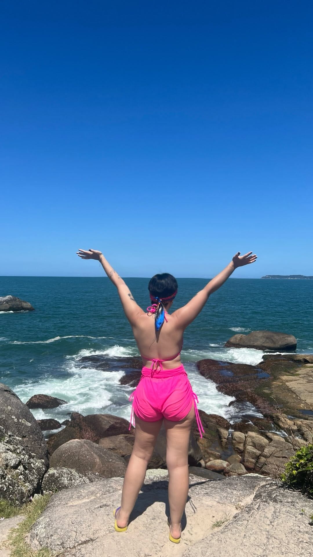 Post 7 by Geri Moraes on Instagram (video)