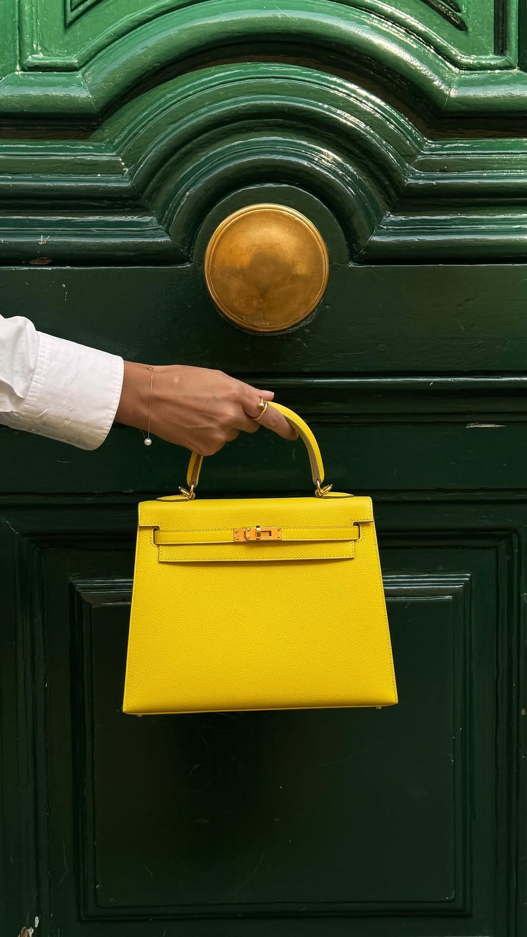 Post 5 by Luxe Limited on Instagram (video)