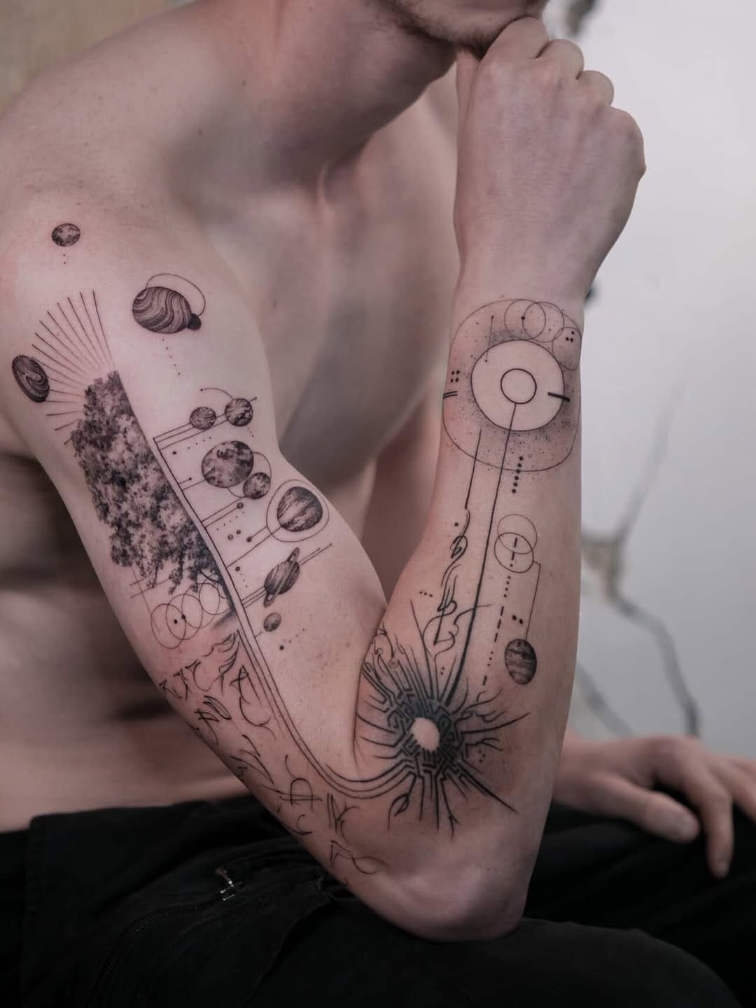 Post 3 by INK29 TATTOO STUDIO PARIS on Instagram (carousel)