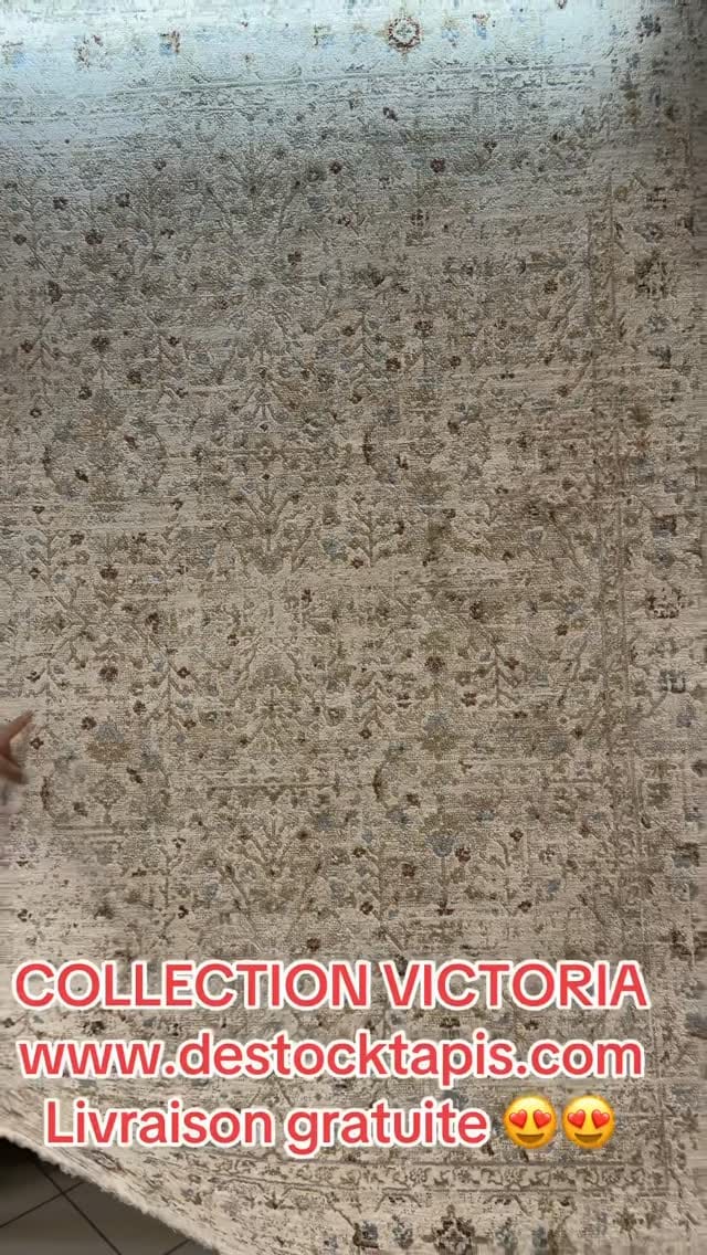 Post 1 by Destocktapis on Instagram (video)