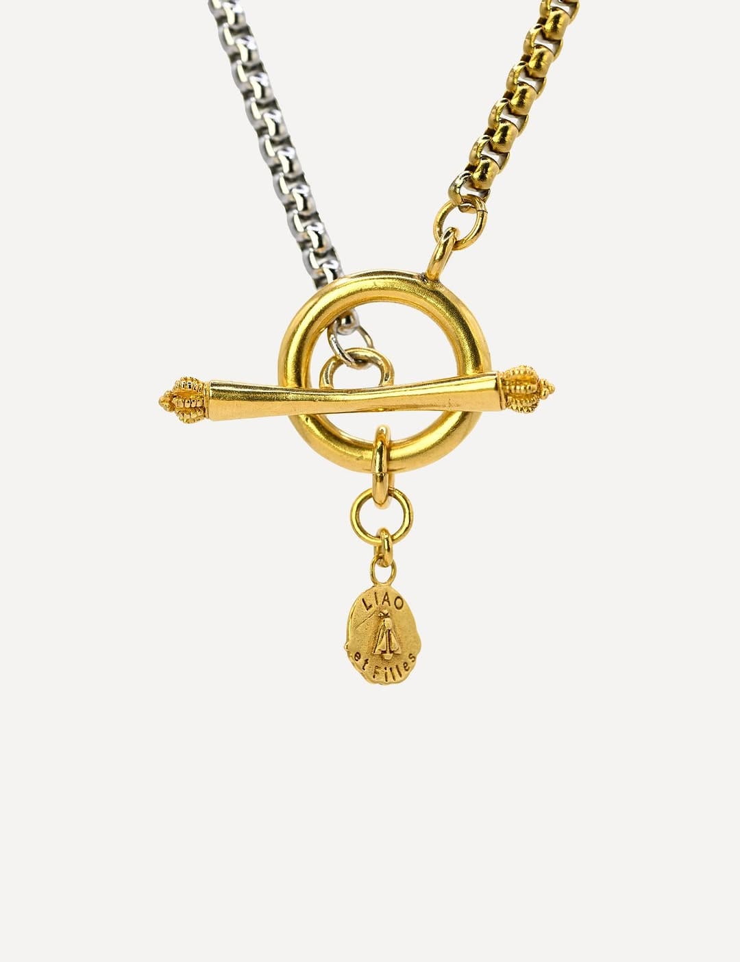 Post 5 by Liaoetfilles.Bijoux Fantaisies Précieuses on Instagram (carousel)