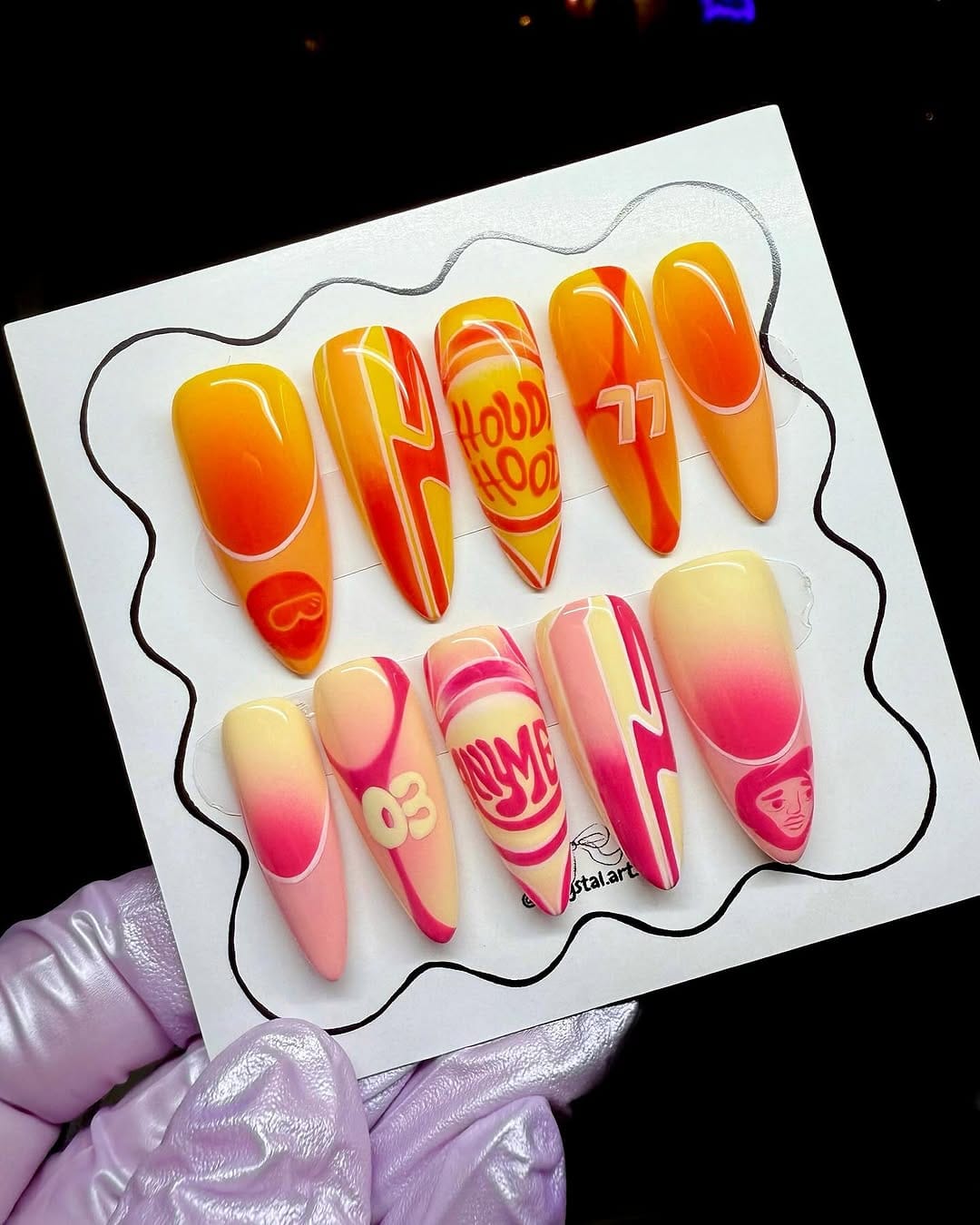 Post 7 by Press on nails | Faux ongles réutilisables | Access téléphone on Instagram (carousel)