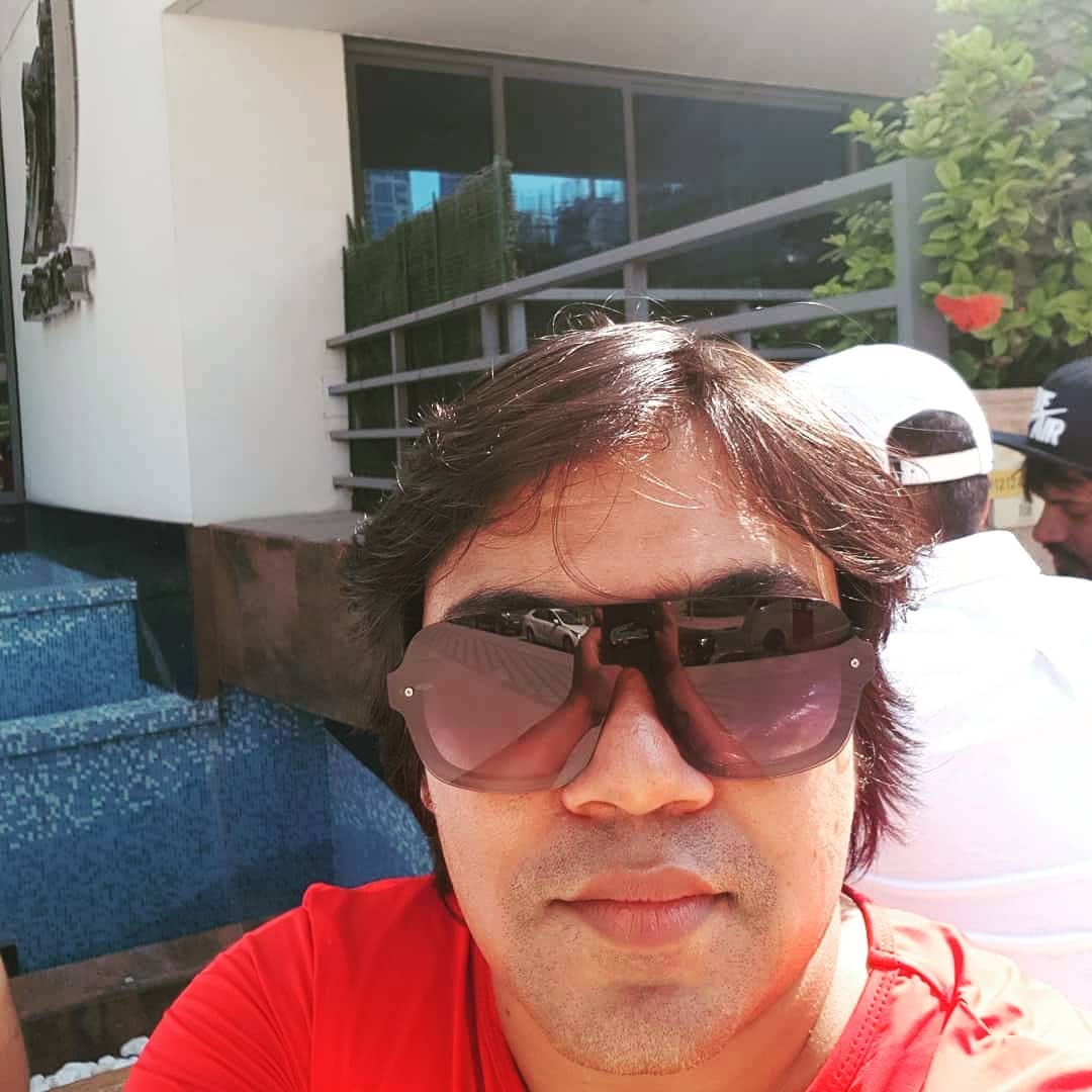 Post 10 by Manish Kumar on Instagram (image)
