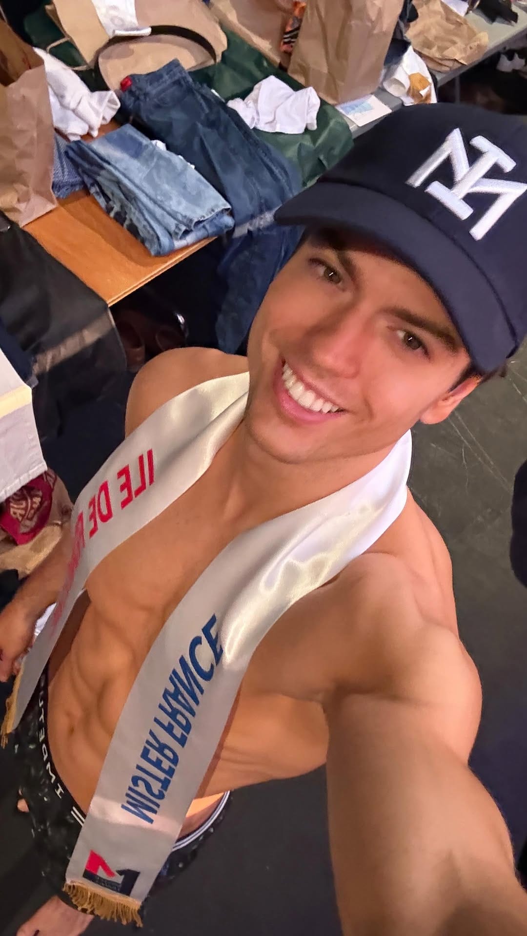 Post 1 by Léopold Dutrey on Instagram (video)