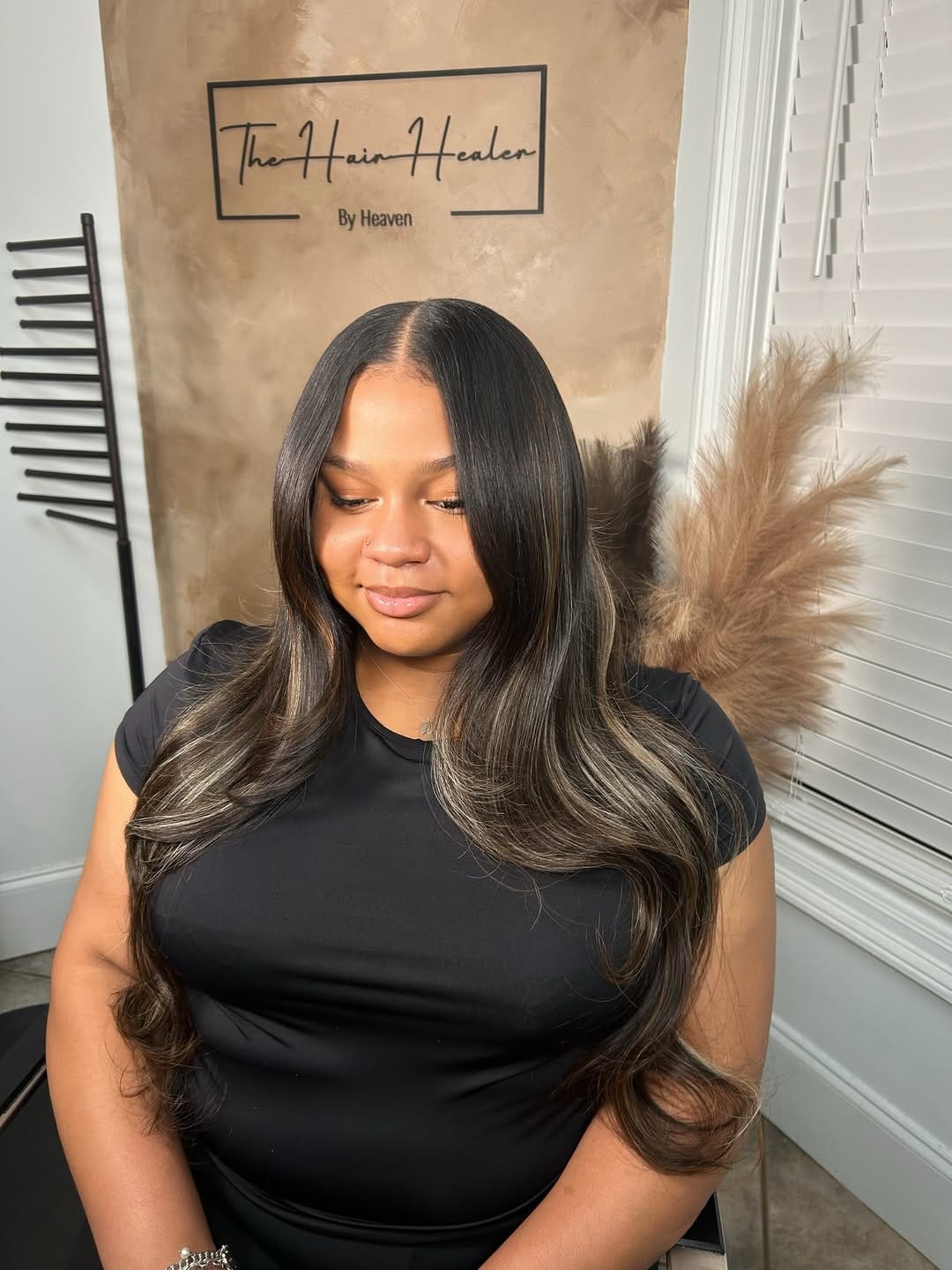 Post 4 by NOLA VERSATILE HAIRSTYLIST on Instagram (carousel)