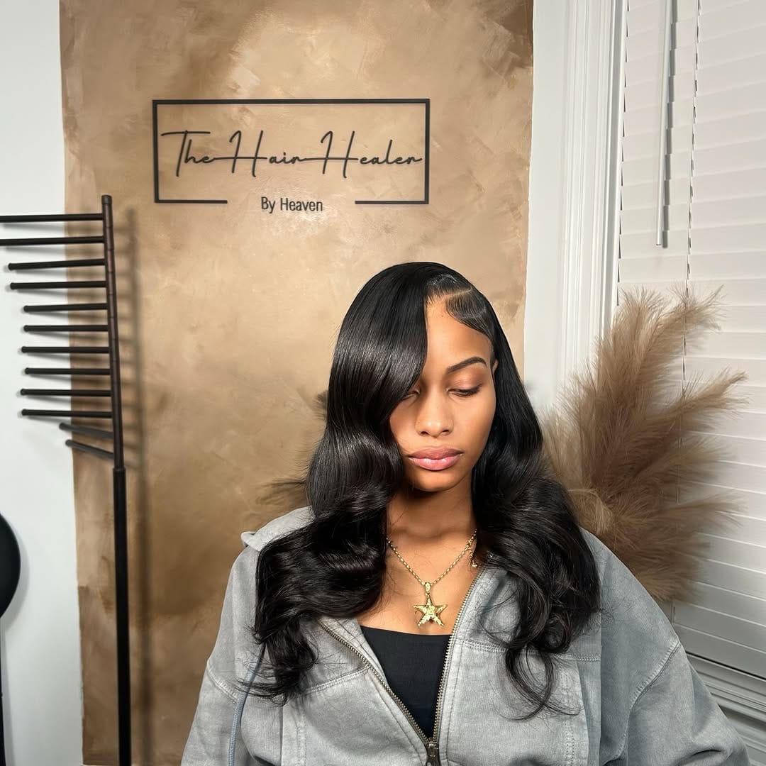 Post 1 by NOLA VERSATILE HAIRSTYLIST on Instagram (carousel)