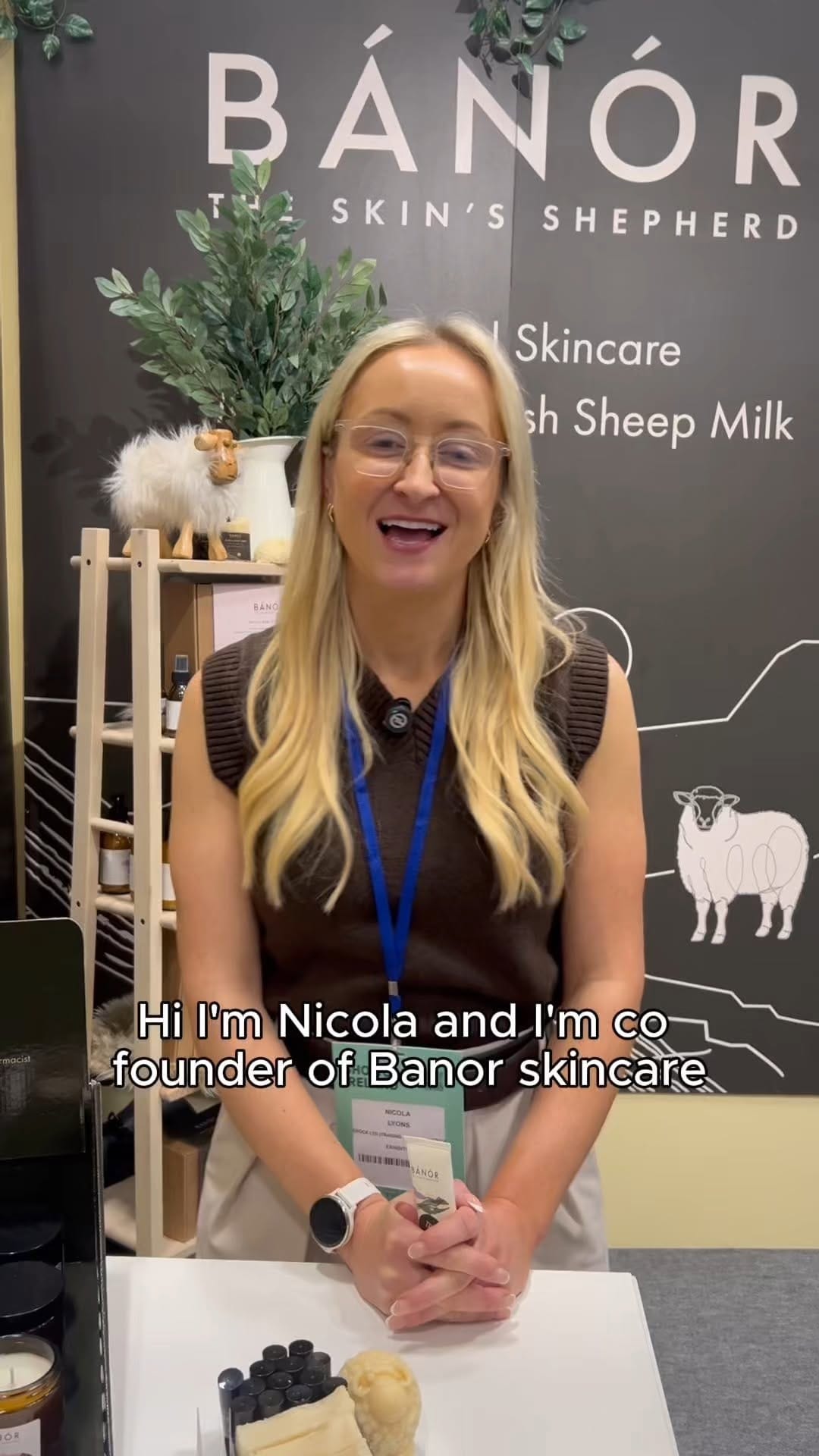 Post 2 by Bánór on Instagram (video)