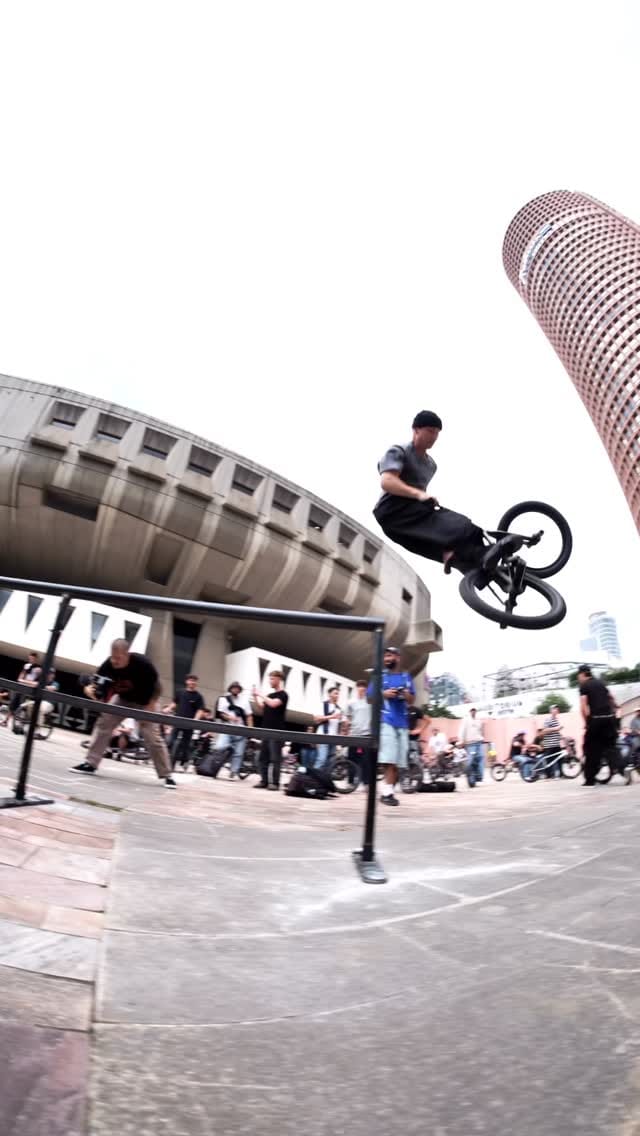 Post 4 by BROS BMX on Instagram (video)