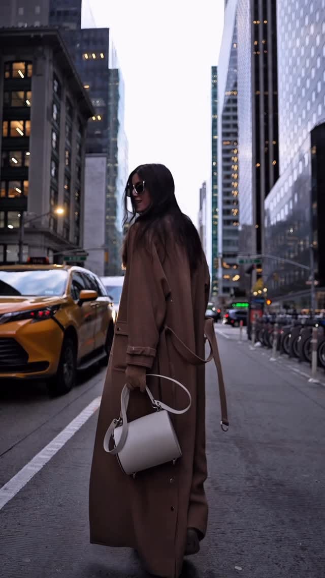 Post 4 by Natacha Eguía on Instagram (video)