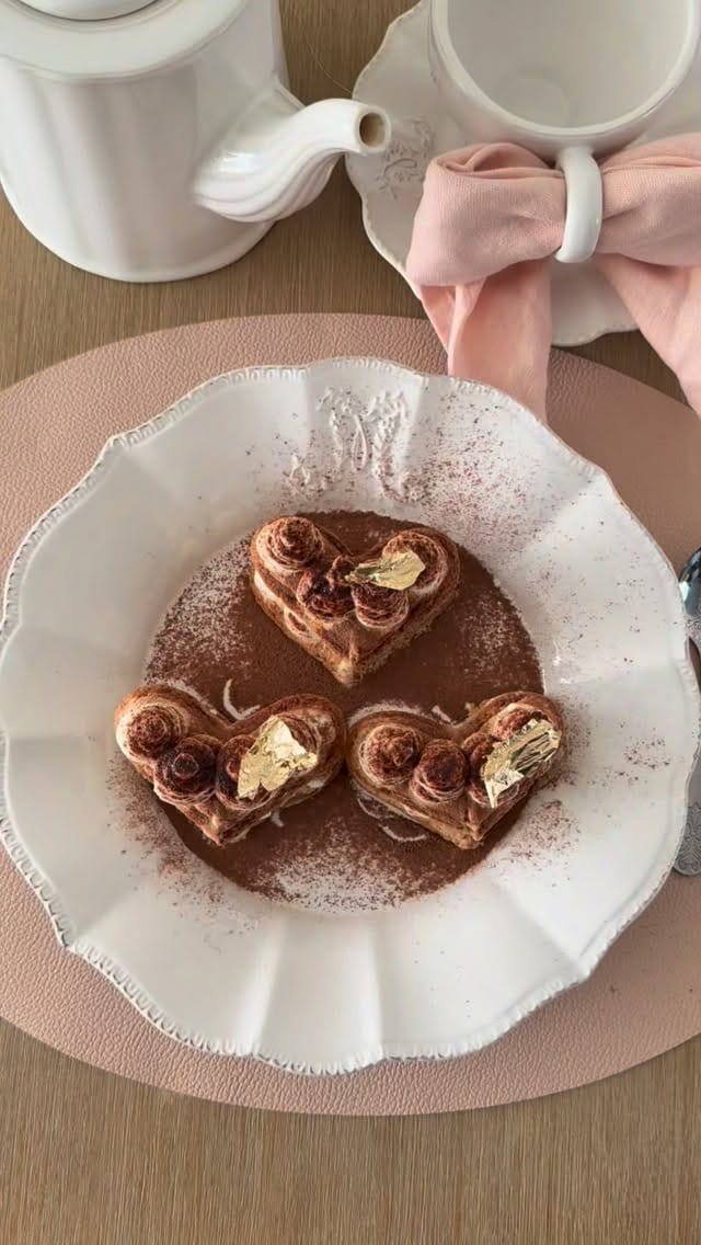 Post 1 by Zara Mahmoud on Instagram (video)