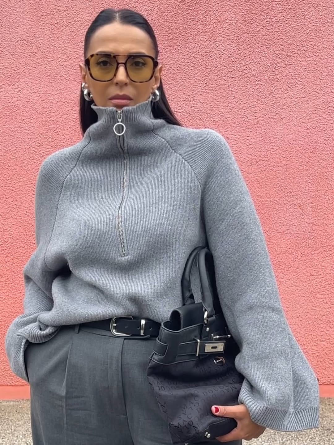 Post 7 by S A L I  / Mode & Lifestyle on Instagram (carousel)