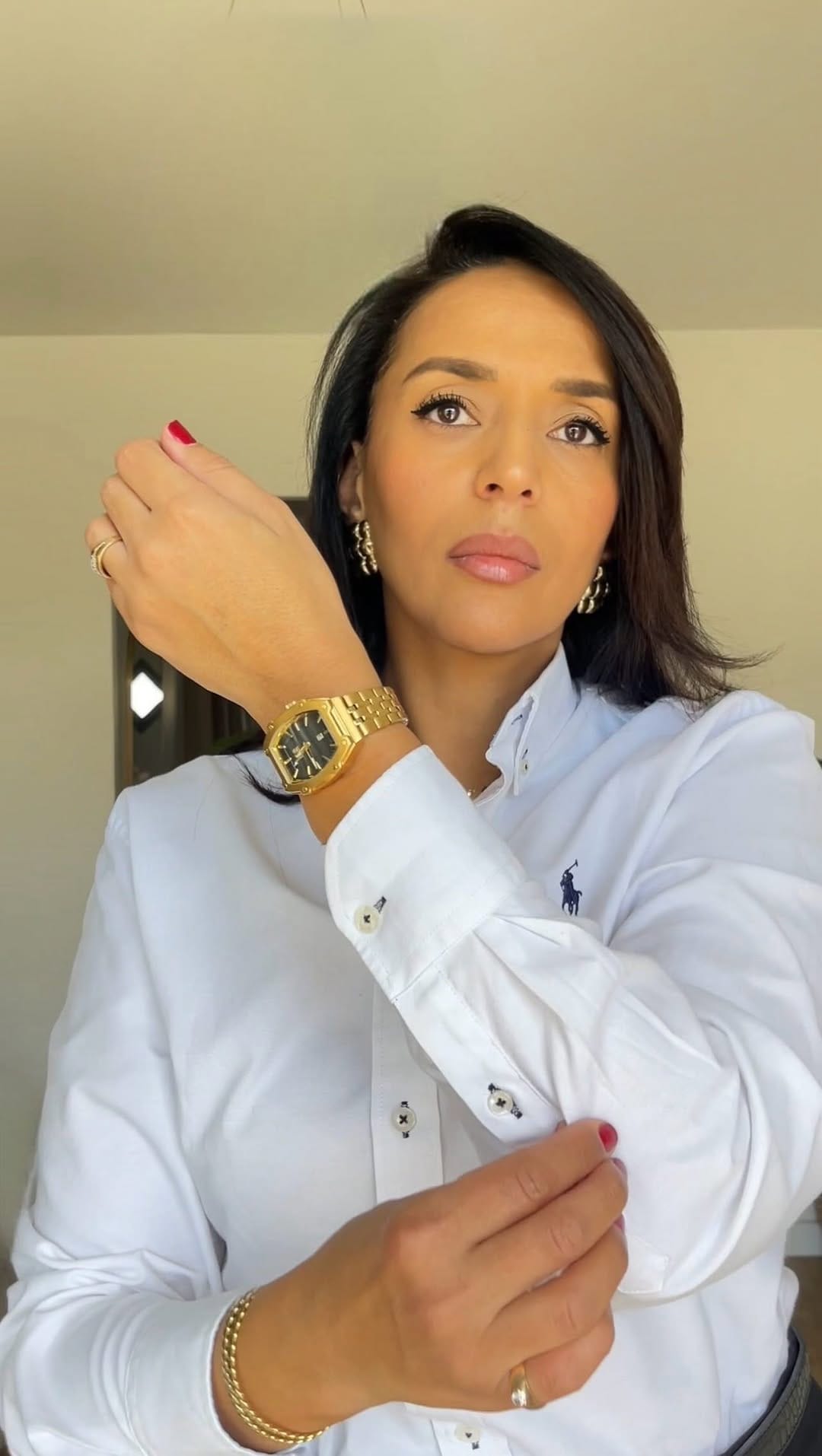 Post 4 by S A L I  / Mode & Lifestyle on Instagram (video)