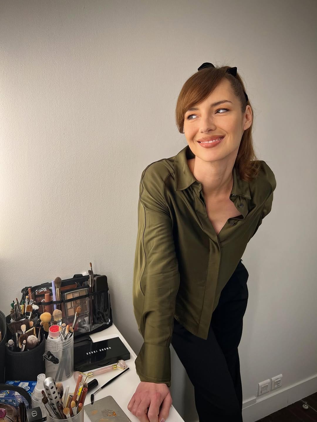Post 1 by NOA Makeup on Instagram (carousel)