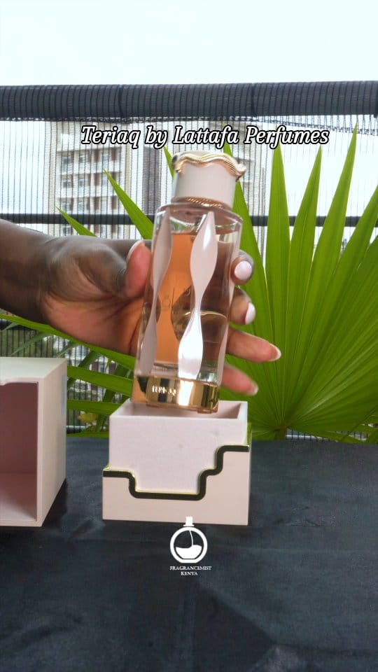 Post 5 by Fragrancemistke on Instagram (video)