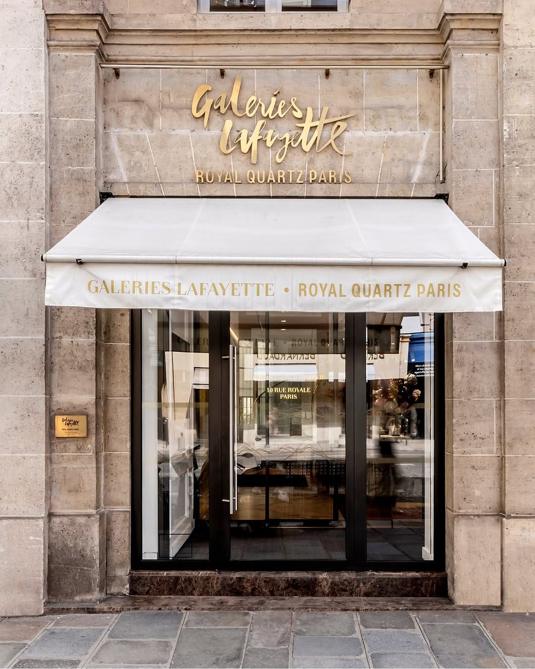 Post 9 by Galeries Lafayette Royal Quartz on Instagram (image)