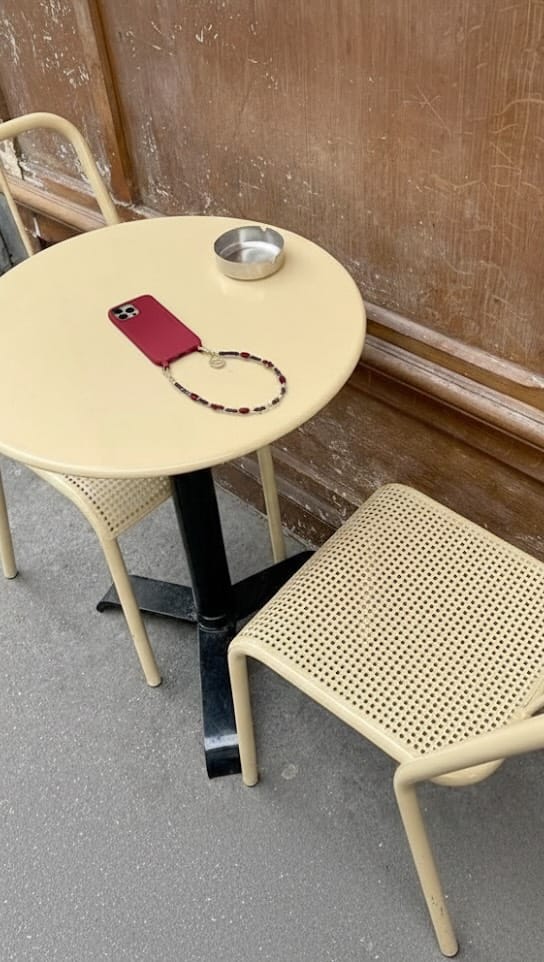 Post 6 by La Coque Francaise on Instagram (video)