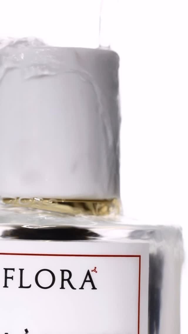 Post 7 by FLORA - Molecular Skin Therapy For Hair on Instagram (video)