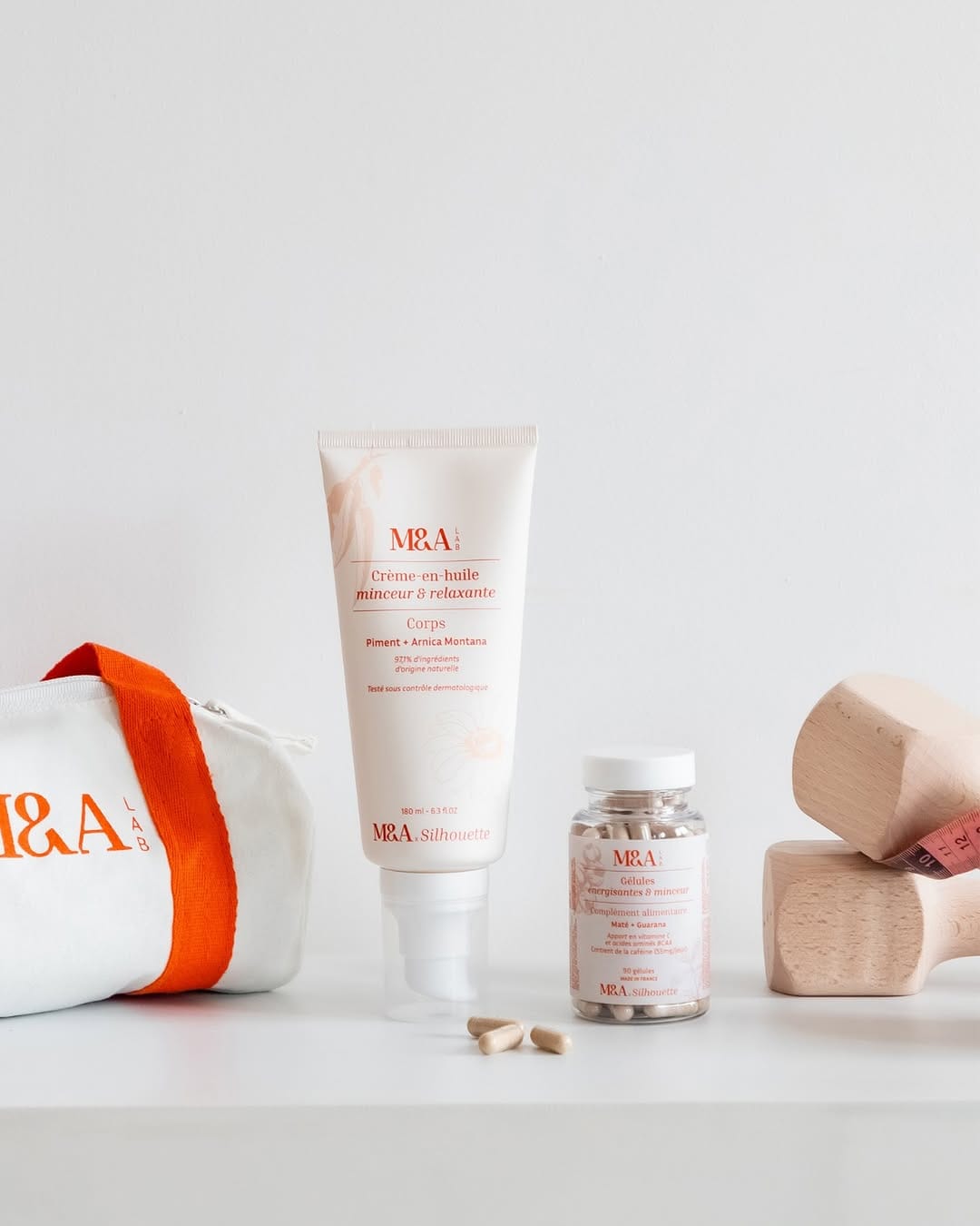 Post 10 by M&A Lab - La Beauté In & Out on Instagram (carousel)