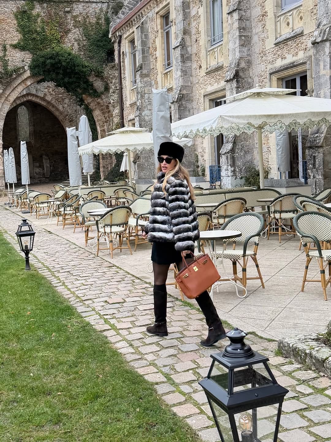 Post 6 by Madame de Camembert | UGC creator & Beauty Content on Instagram (carousel)