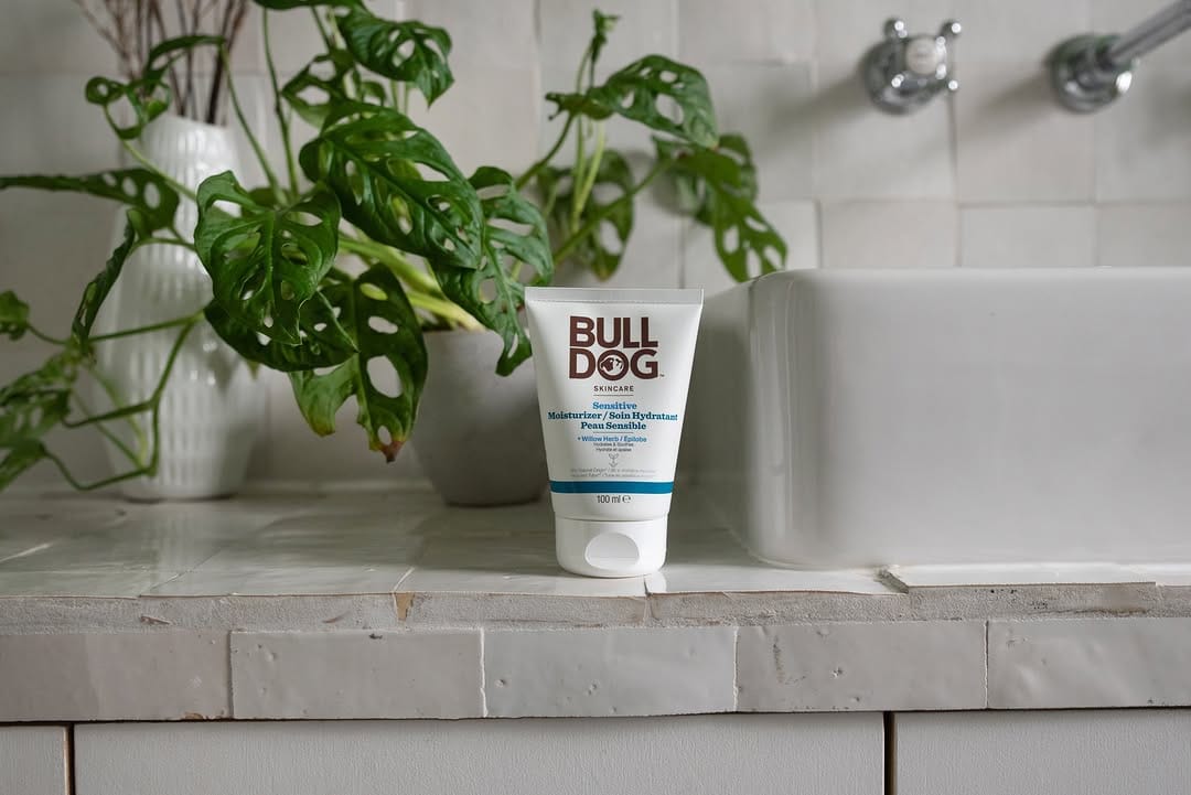 Post 4 by Bulldog Skincare France on Instagram (image)