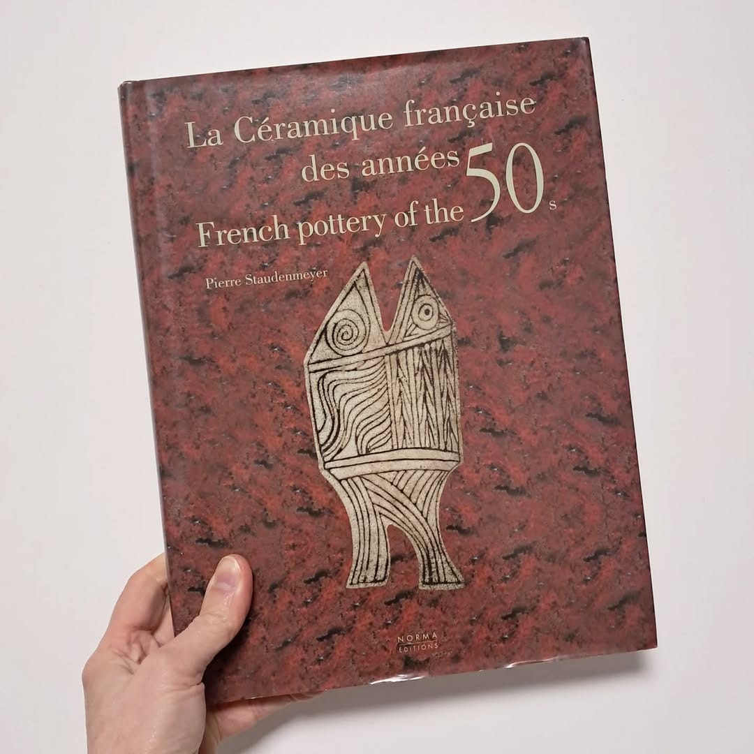 Post 8 by LIBRAIRIE DES ARCHIVES on Instagram (carousel)