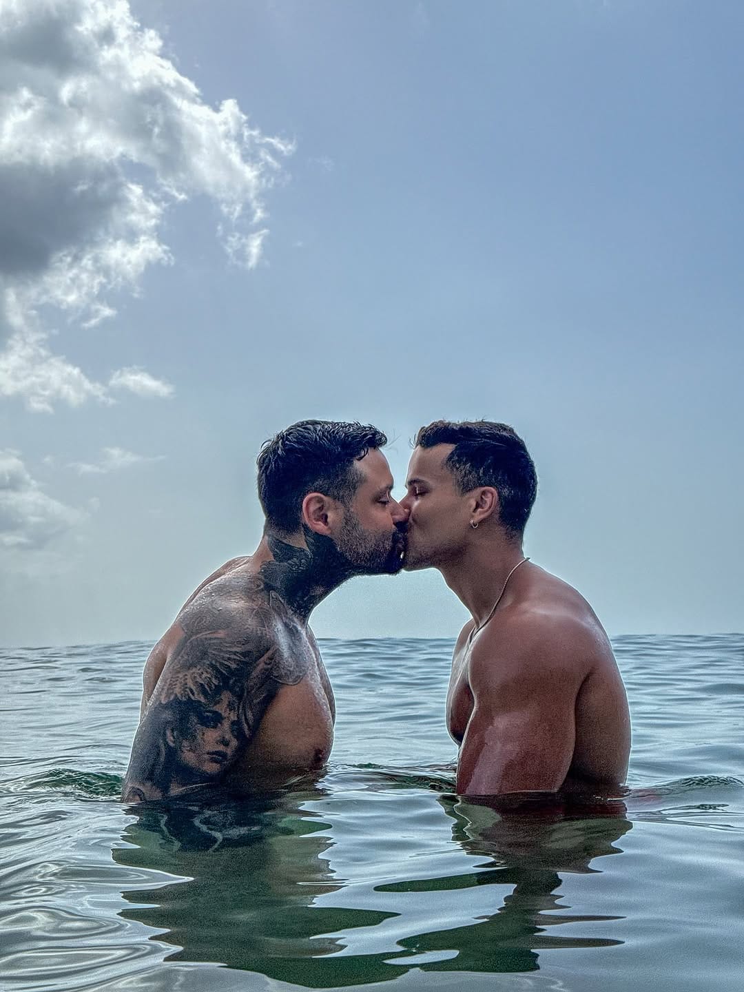 Post 4 by Lucas Calixto on Instagram (image)