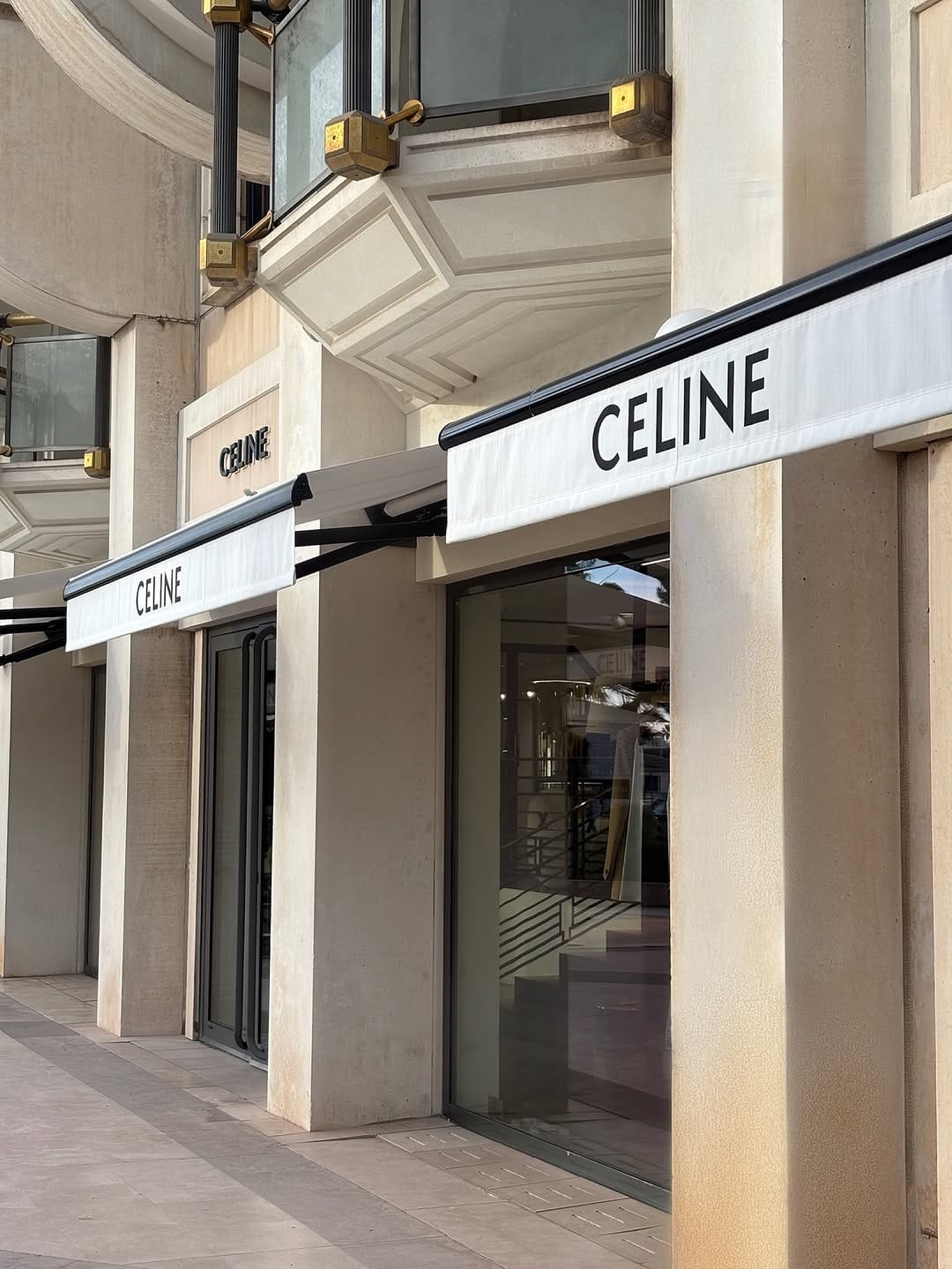 Post 2 by Clémentine Fernandez on Instagram (image)