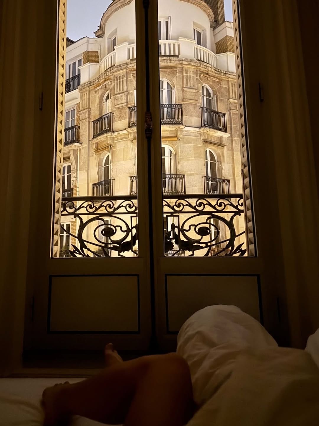 Post 5 by Amaëlle Géry on Instagram (carousel)