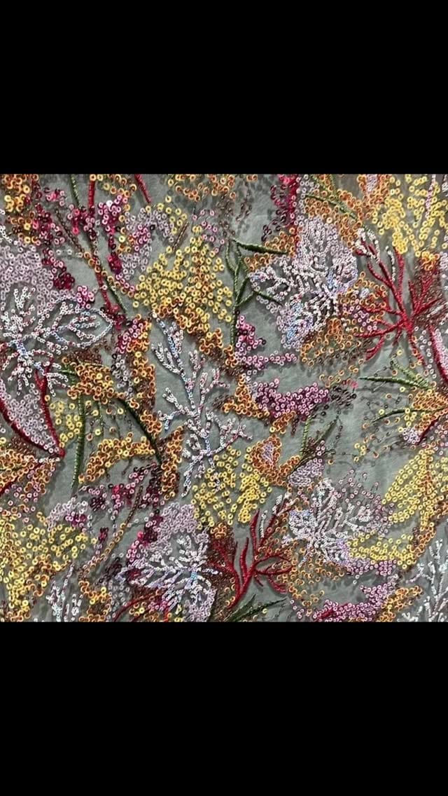 Post 5 by Francesca Marlop | modista novias on Instagram (video)