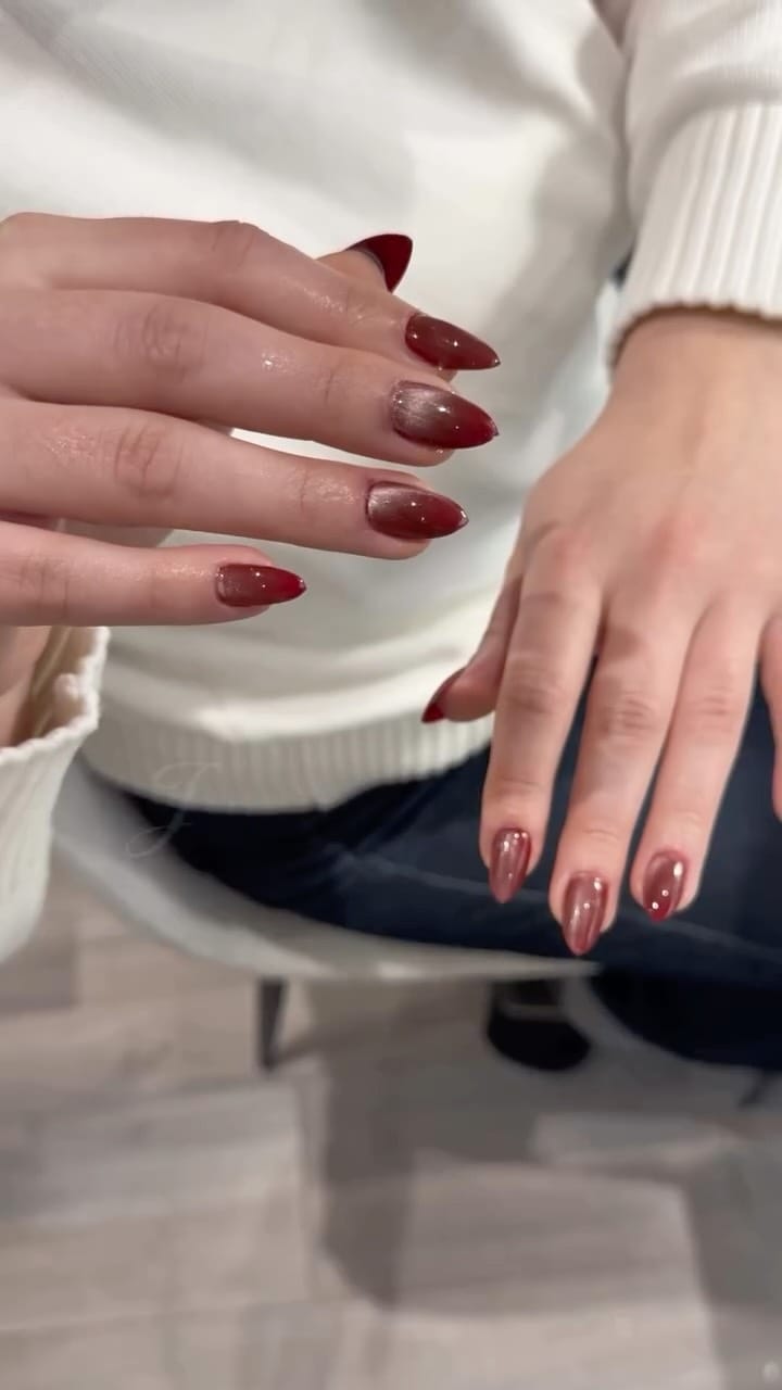 Post 6 by Aya 👩🏼‍💻| Créatrice UGC & Community Manager on Instagram (video)
