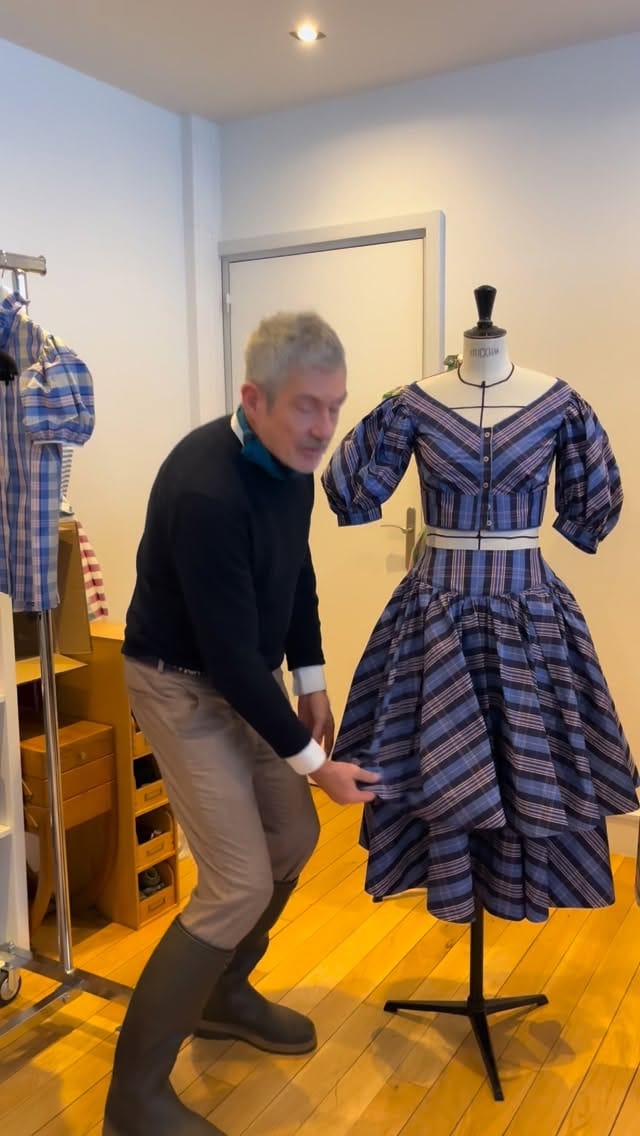 Post 1 by Thierry Colson on Instagram (video)