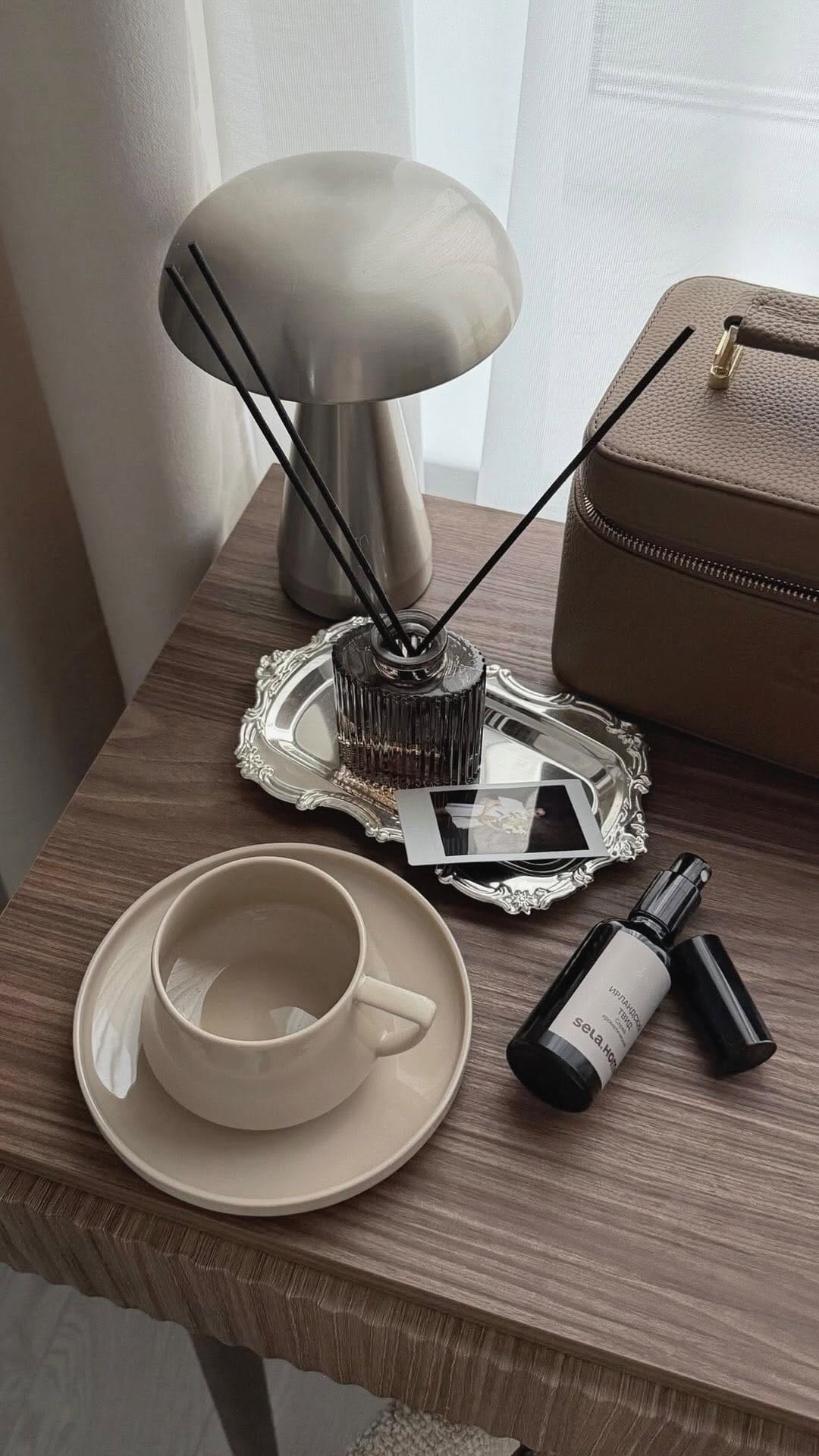 Post 6 by Elisa Mennier on Instagram (video)